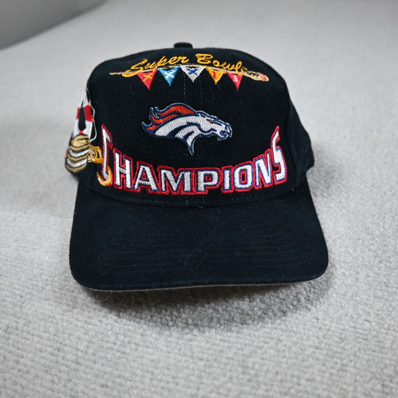 NFL Vintage Denver Broncos Super Bowl XXXII Champions Hat NFL 98 Size ONE SIZE - 1 Thumbnail