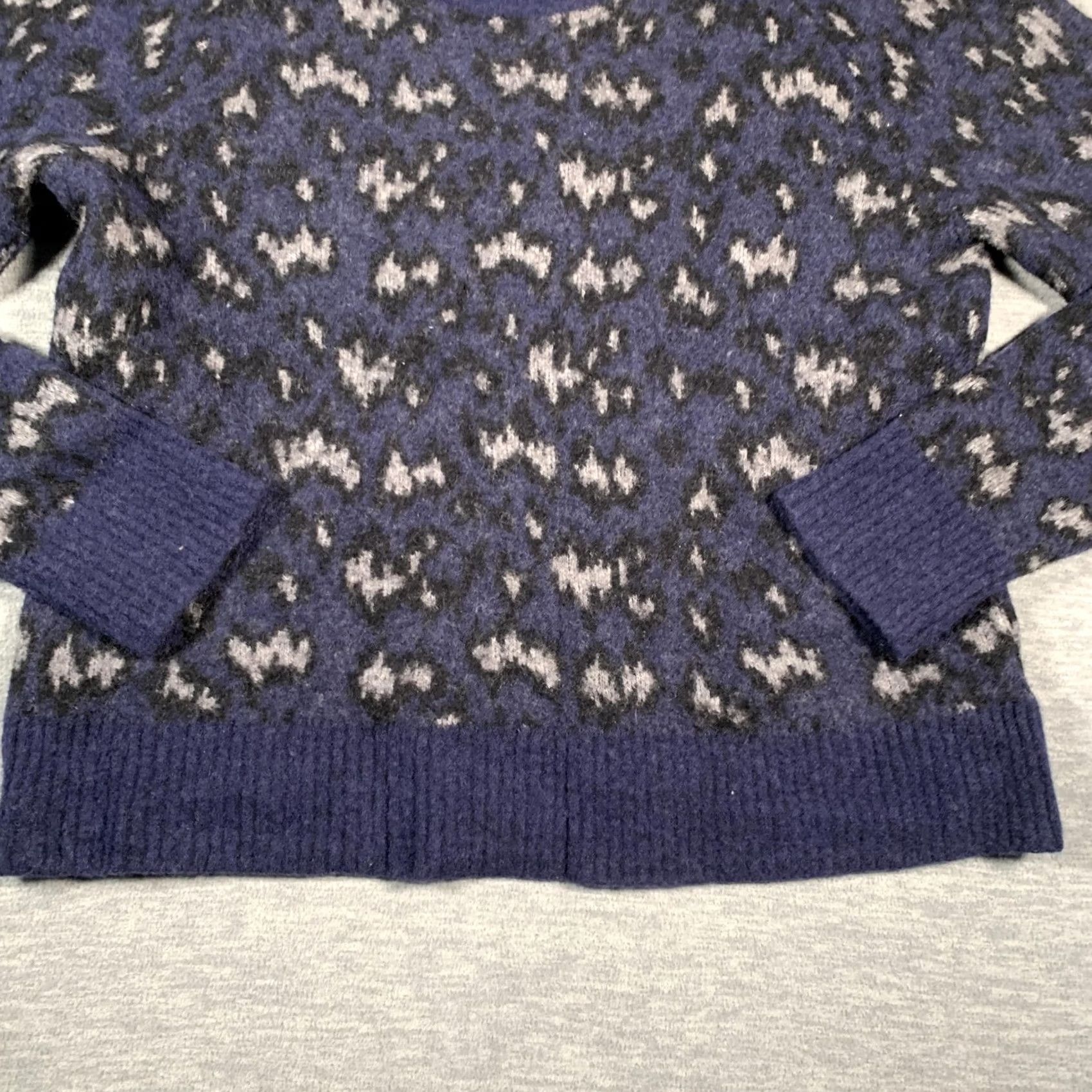 Athleta Athleta Sweater Womens Small Navy Hawthorn Textured Crew Merino Wool Leopard Size S / US 4 / IT 40 - 3 Thumbnail