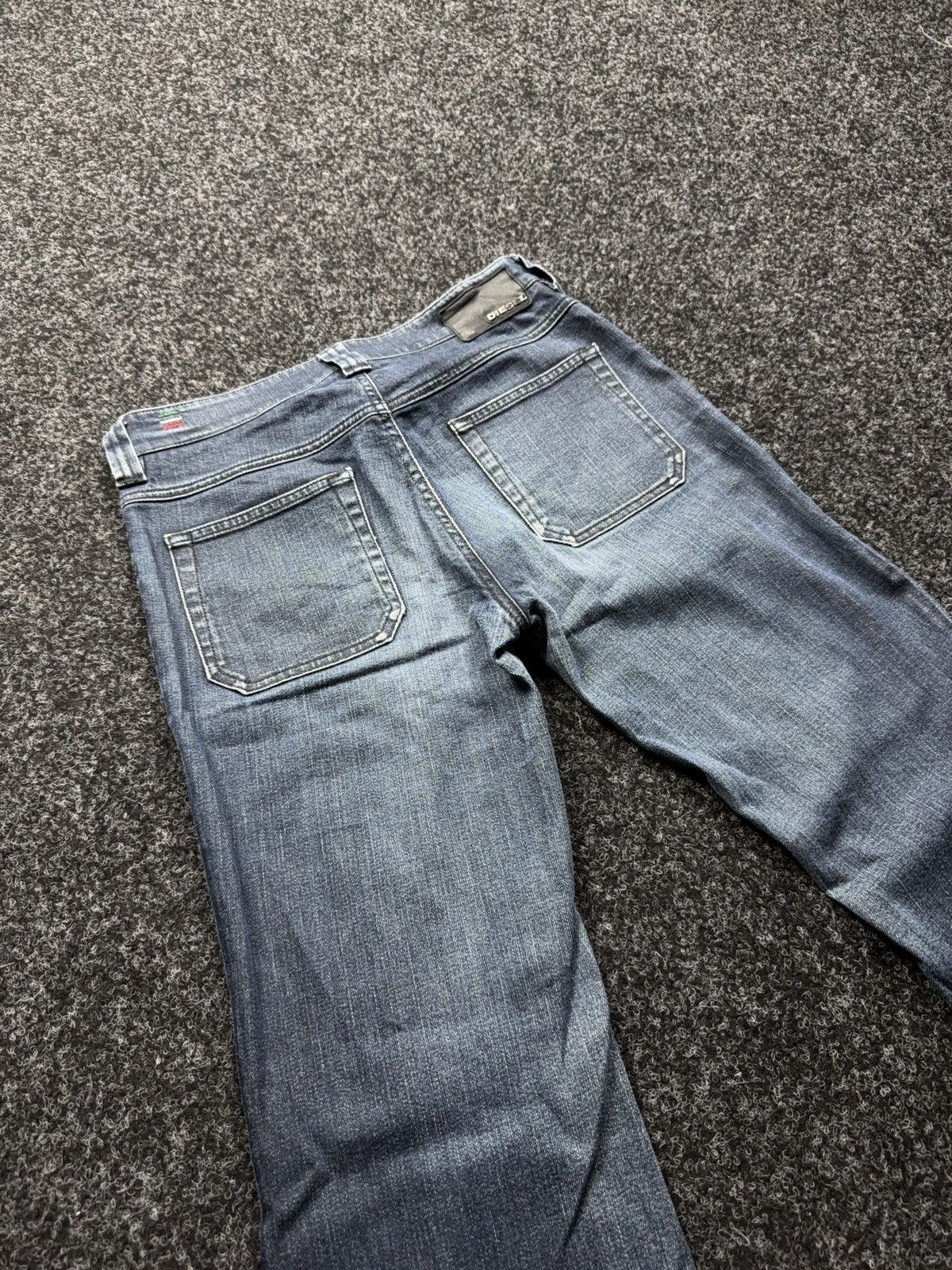 Diesel Retro 00s Diesel Fluzi Y2K Vntg Stretch Bootcut Flared Jeans Size 30" / US 8 / IT 44 - 18 Thumbnail