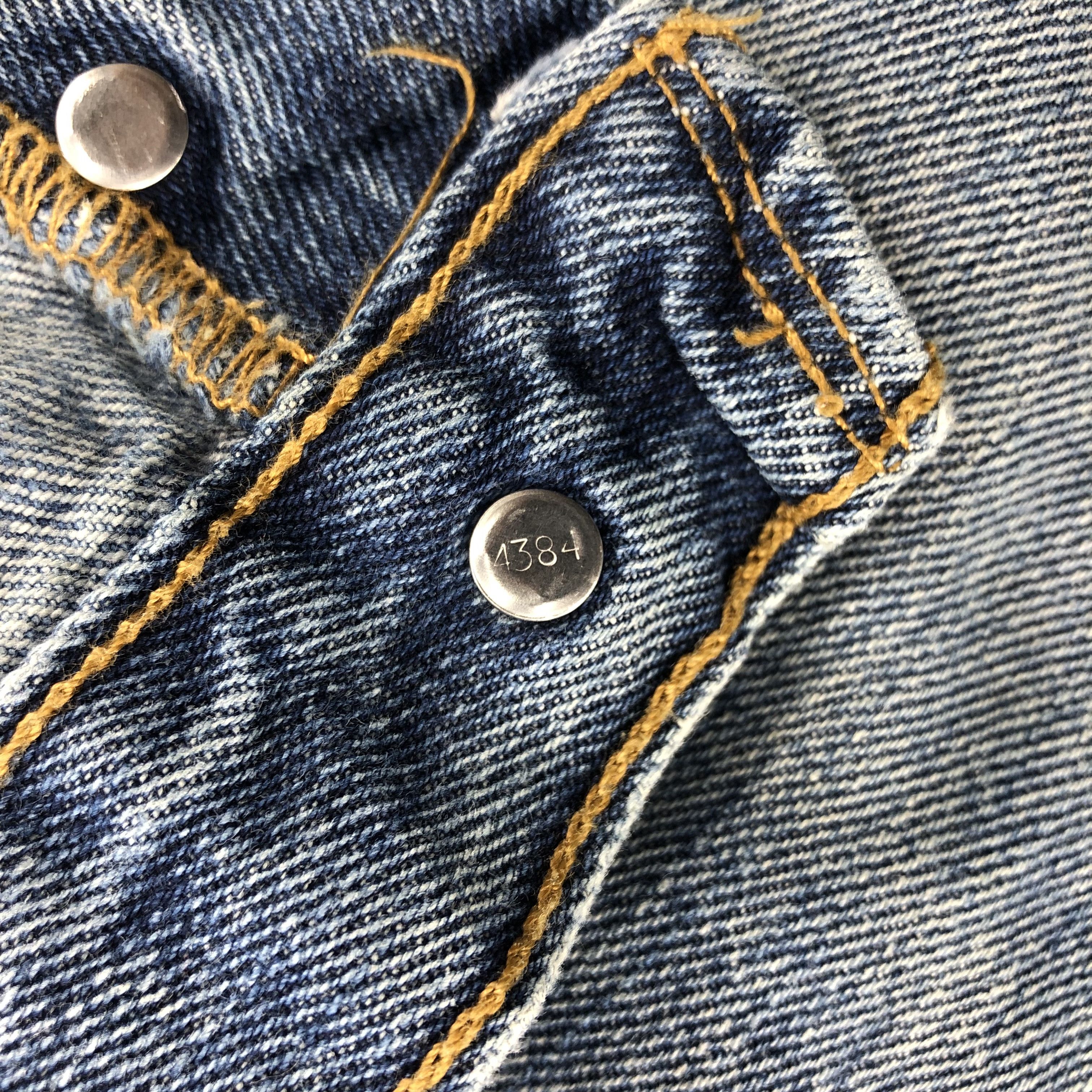 Levi's Vintage Light Wash Levis 501 Jeans-JM962 Size US 35 - 9 Thumbnail