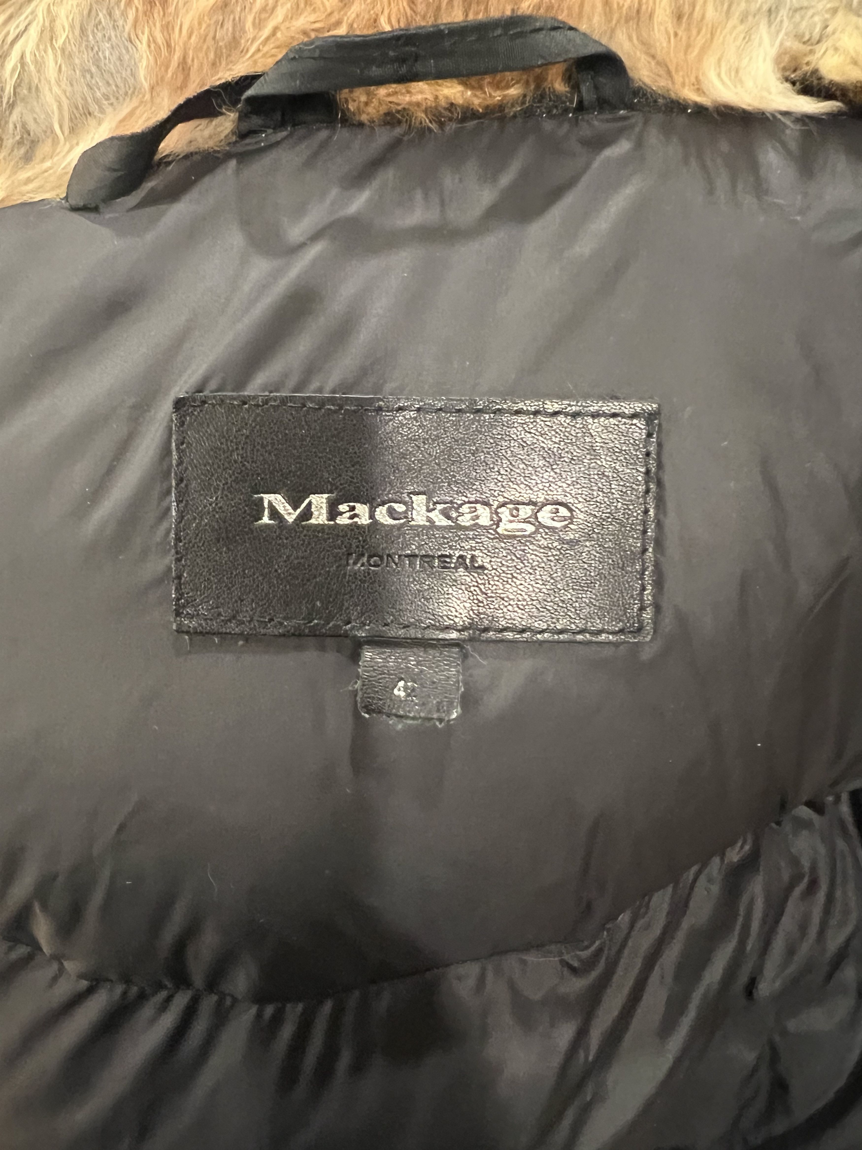 Mackage DIXON-JCZ 2-in-1 Camo Down Bomber With Shearling-Lined Hood Size US XS / EU 42 / 0 - 5 Thumbnail
