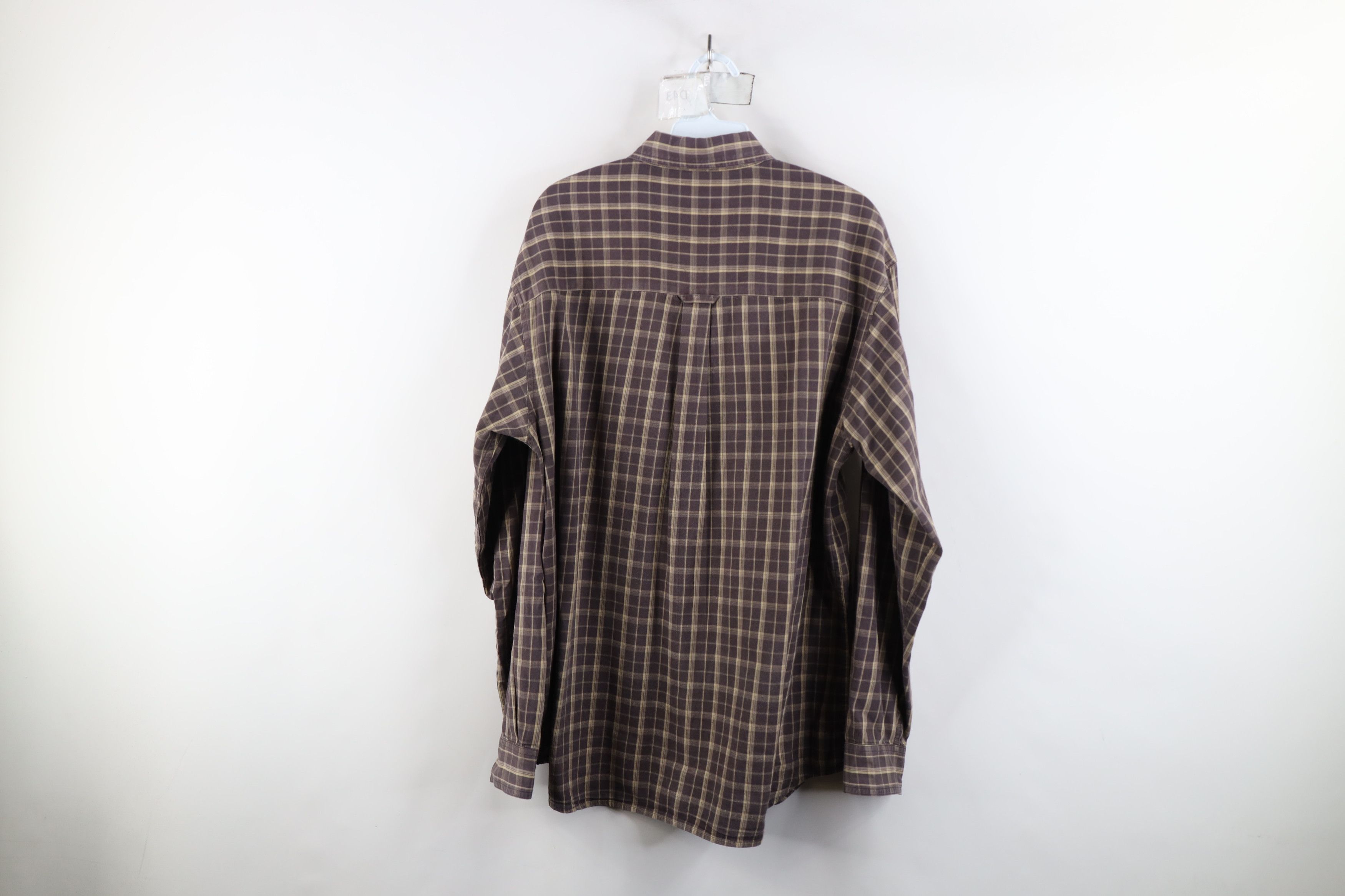 Columbia × Vintage Vintage Columbia Spell Out Collared Button Down Shirt Plaid Size US M / EU 48-50 / 2 - 12 Thumbnail