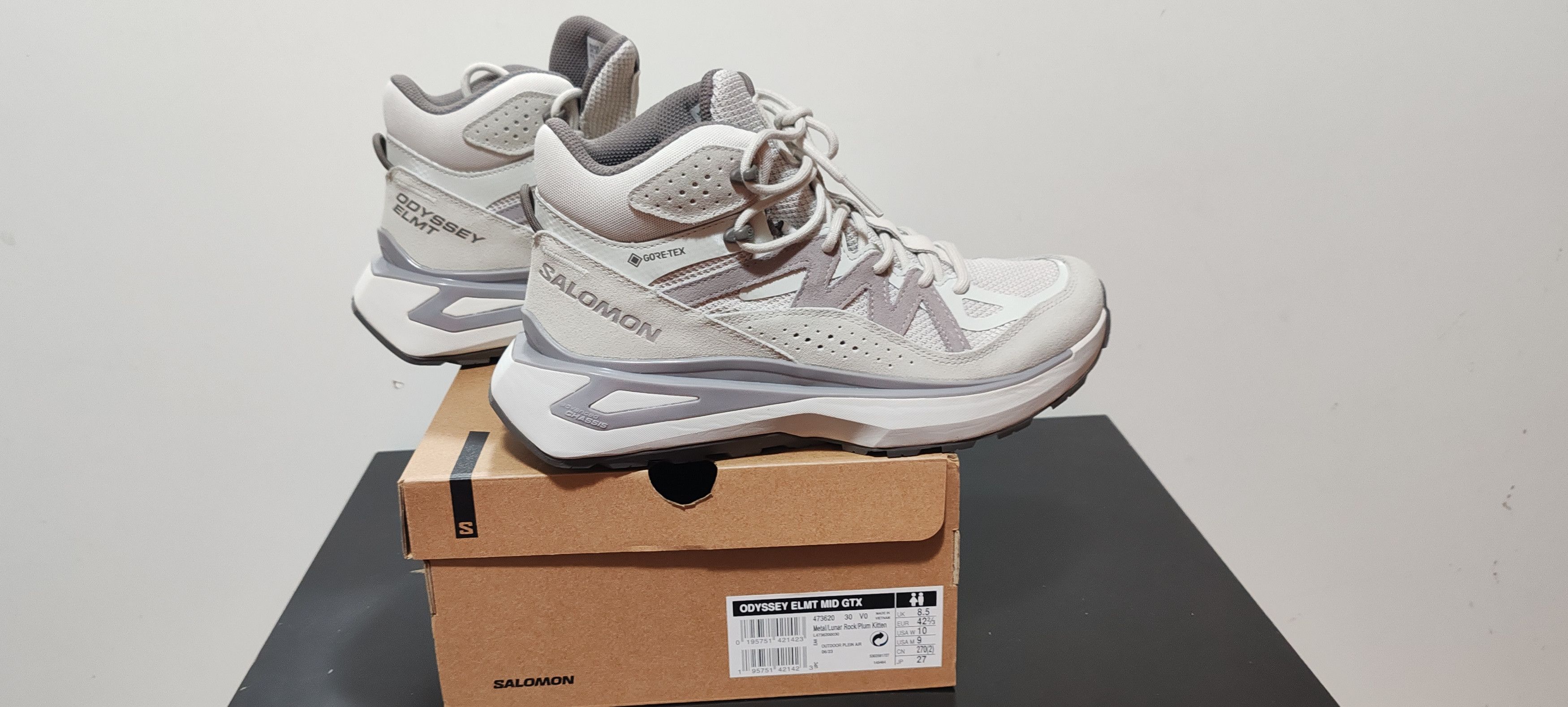 Salomon Salomon Odyssey ELMT MiD GTX /Metal /Lunar Tg:42 2/3 Size US 9.5 / EU 42-43 - 15 Thumbnail