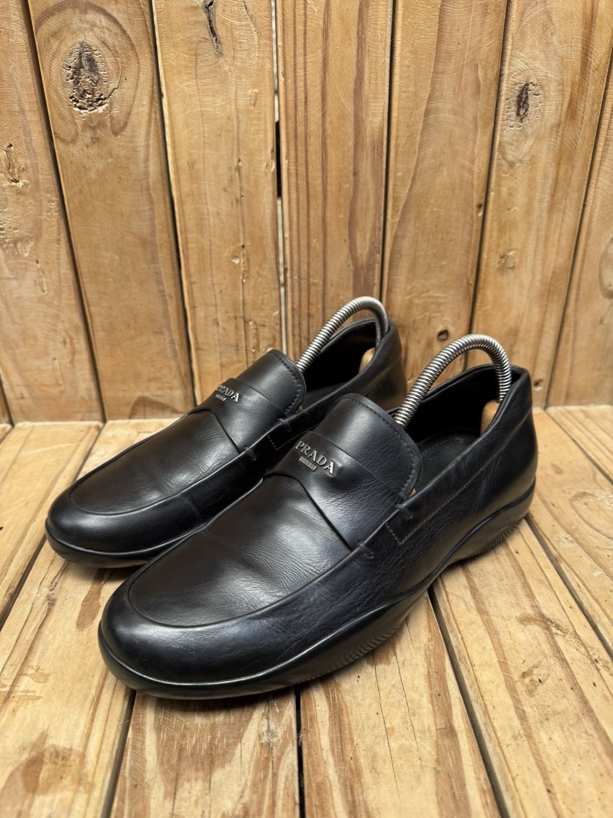 Prada Prada Men’s Penny black Leather Loafers Size Uk 5 USA 6 Size US 6 / EU 39 - 18 Thumbnail