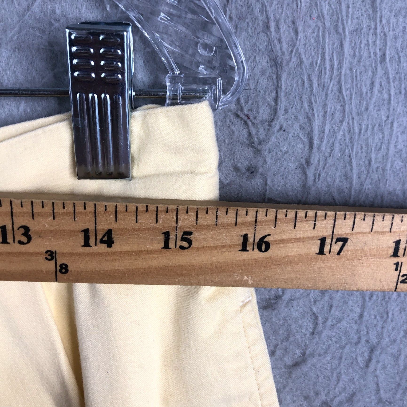 Ralph Lauren Ralph Lauren Golf Shorts Womens 10 Pale Yellow 100% Cotton Chino 5-Pocket Classic Waist 31in Lightweight Breathable Vintage Preppy Casual Size 32" / US 10 / IT 46 - 5 Thumbnail