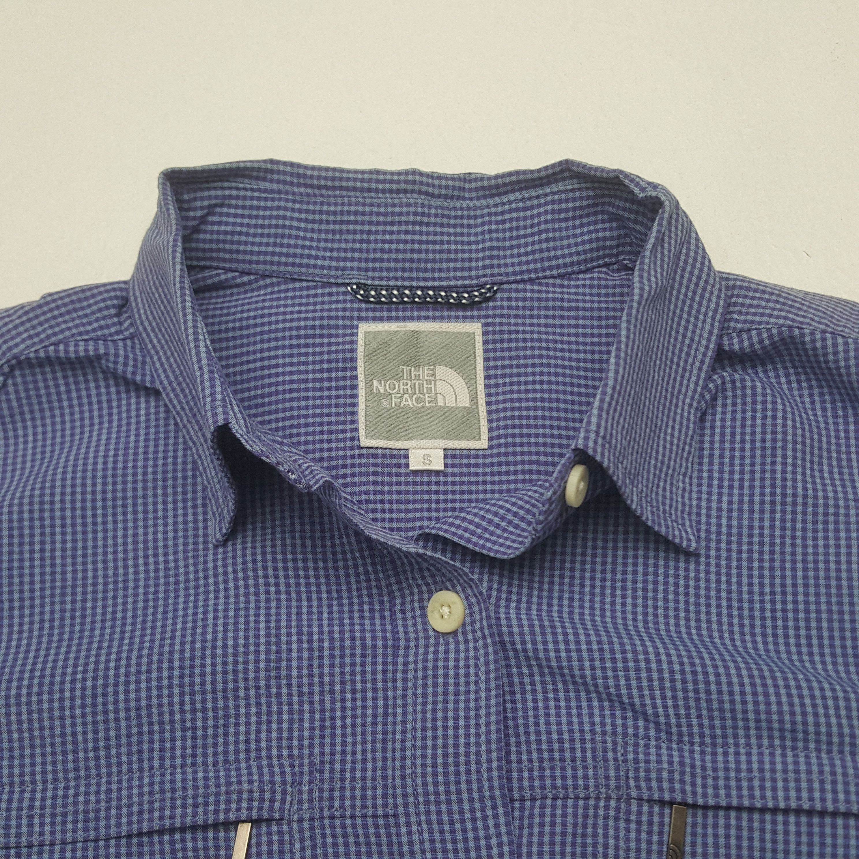 The North Face Vintage The North Face Casual Button Up Shirt Size XS / US 0-2 / IT 36-38 - 3 Thumbnail