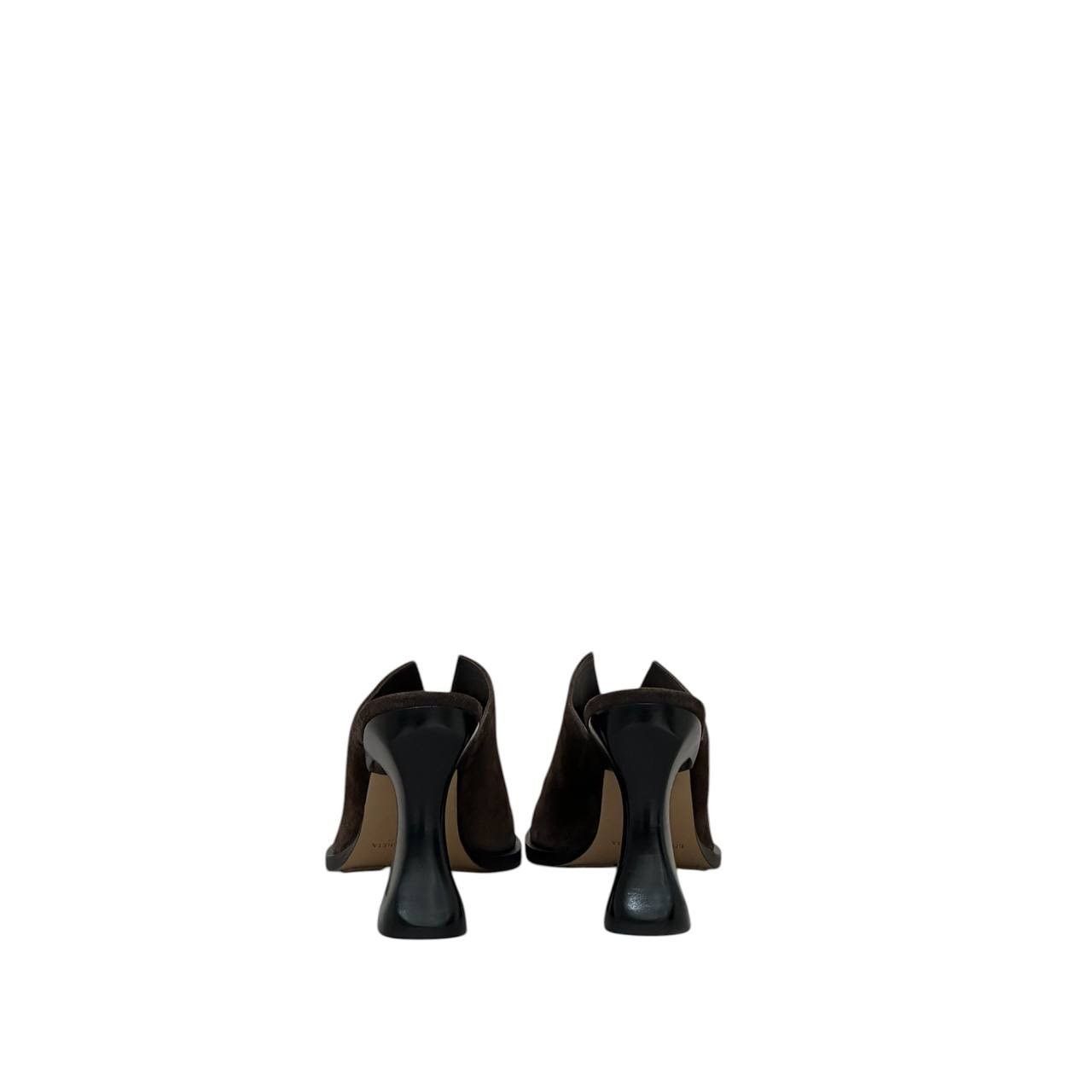 Bottega Veneta NWOB Bottega Veneta Cha-Cha Brown Suede Mules Sz 39 Size US 9 / IT 39 - 4 Thumbnail