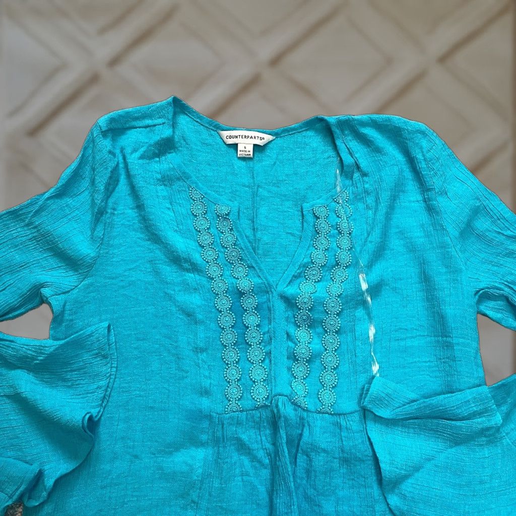 Vintage Counterparts Blouse Shirt Womens S Light Blue Long Sleeve Flare Collar Button Knit Top Size S / US 4 / IT 40 - 1 Thumbnail