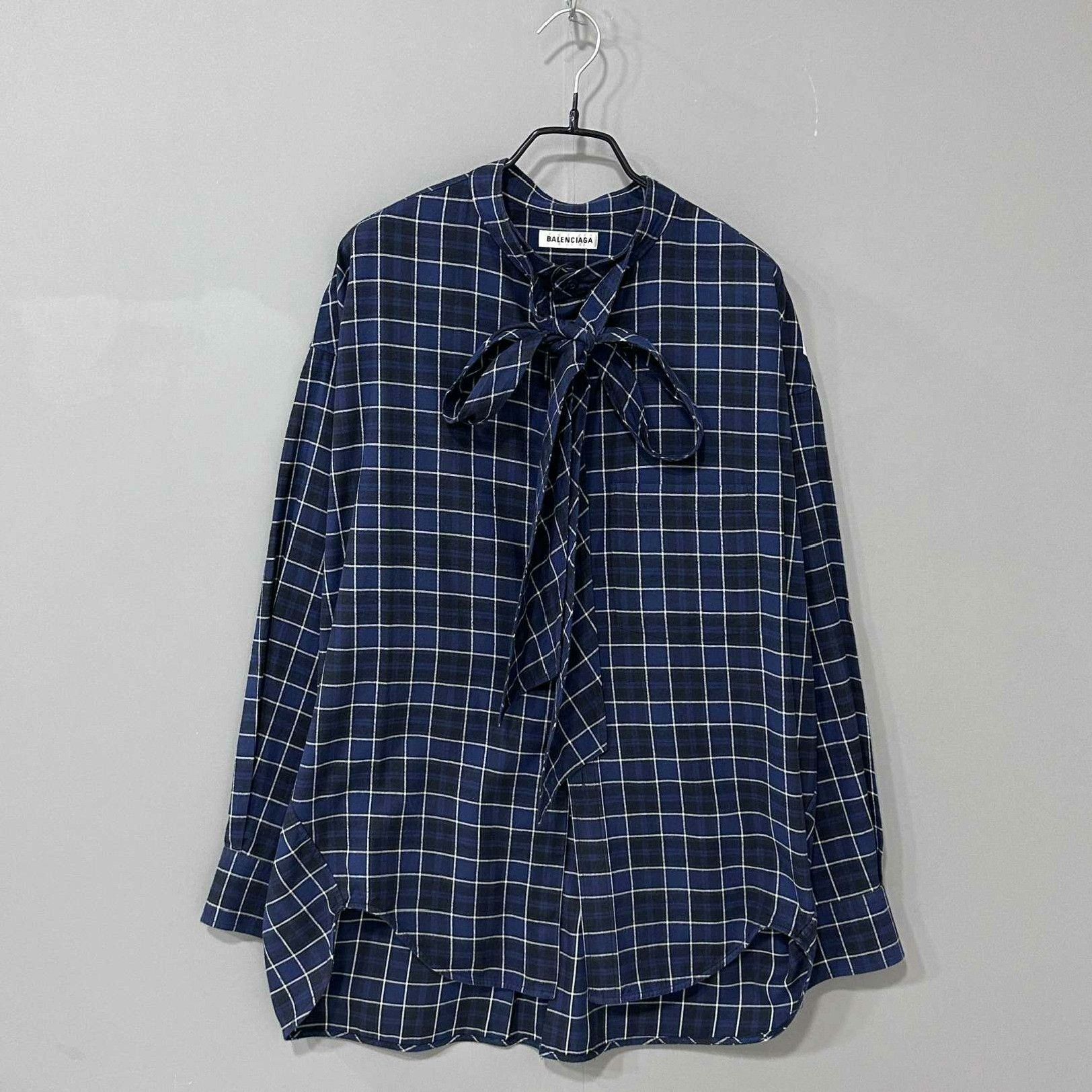 Balenciaga Balenciaga Retro Shirt xxs Men Size US XXS / EU 40 - 1 Thumbnail