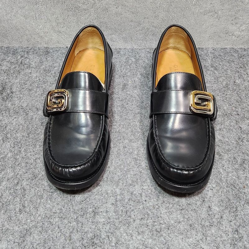 Gucci Gucci Interlocking Black Leather Loafers for Men - Size US 9.5 / EU 42-43 - 1 Thumbnail