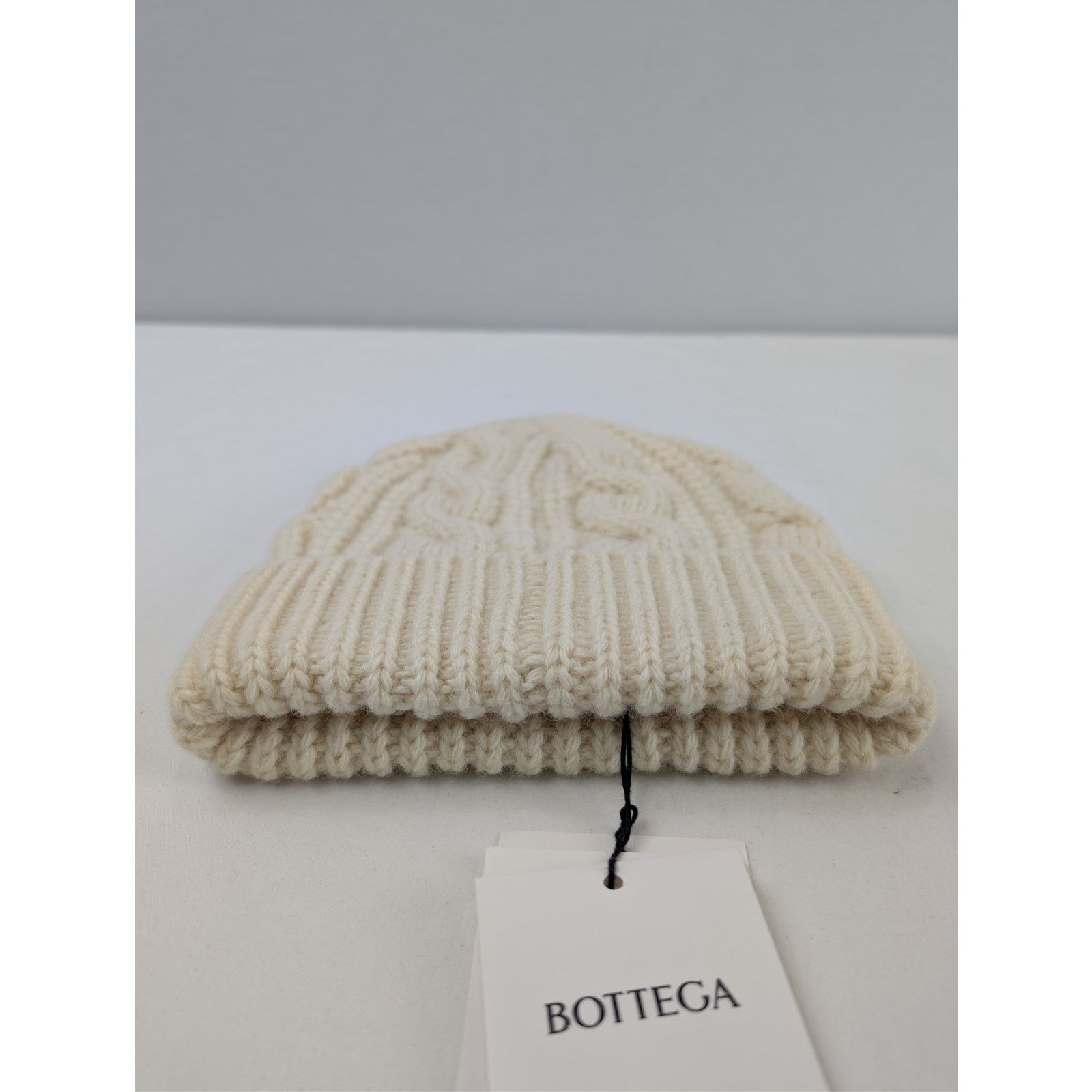Bottega Veneta o1rshd1 Size: M / HW Chunky Wool Cable Knit Beanie Cap / Hat Size ONE SIZE - 5 Thumbnail
