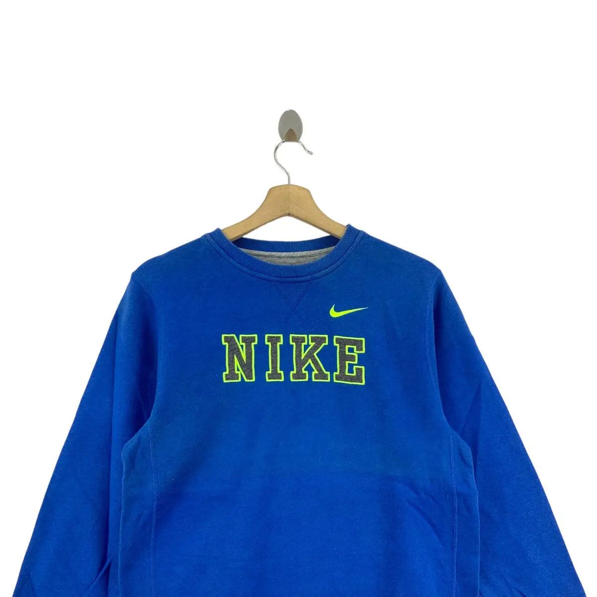 Nike Vintage NIKE CENTER LOGO Florescence Sweatshirt Pullover Size US L / EU 52-54 / 3 - 4 Thumbnail