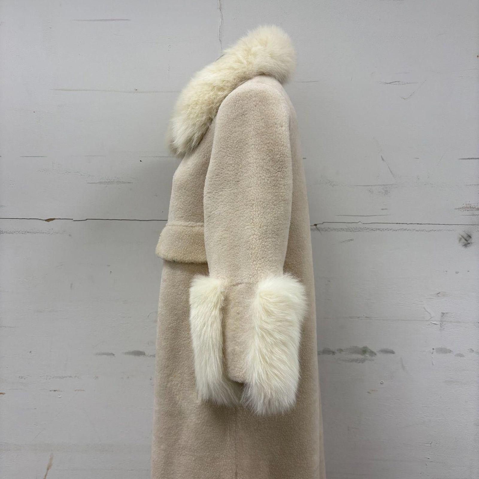 Other Vintage Y2K Cream Fleece Princess Coat with Genuine Fox Fur Size M / US 6-8 / IT 42-44 - 5 Thumbnail