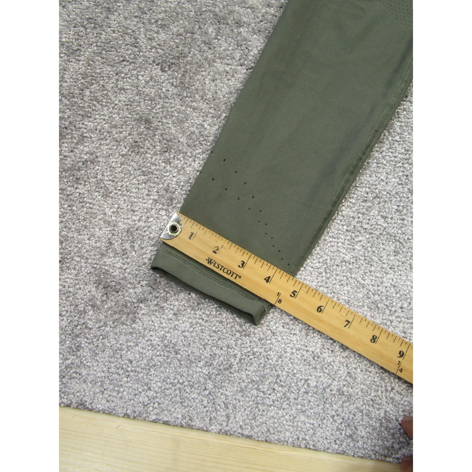 Lululemon VINTAGE Lululemon Leggings Womens 10 Green Running Pilling Size 32" / US 10 / IT 46 - 5 Thumbnail