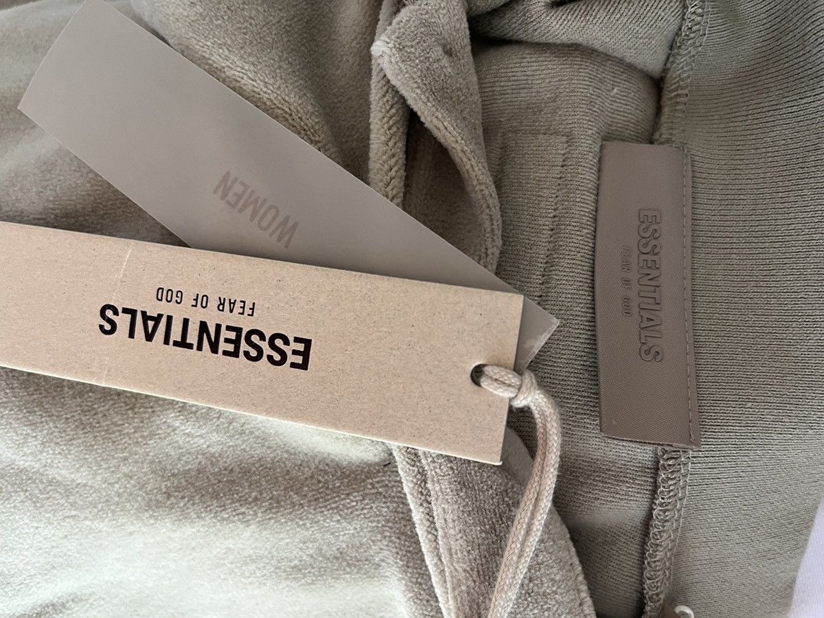 Fear of God NWT Fear of God Essentials Velour Sleeveless Polo Seafoam Size XL / US 12-14 / IT 48-50 - 5 Thumbnail