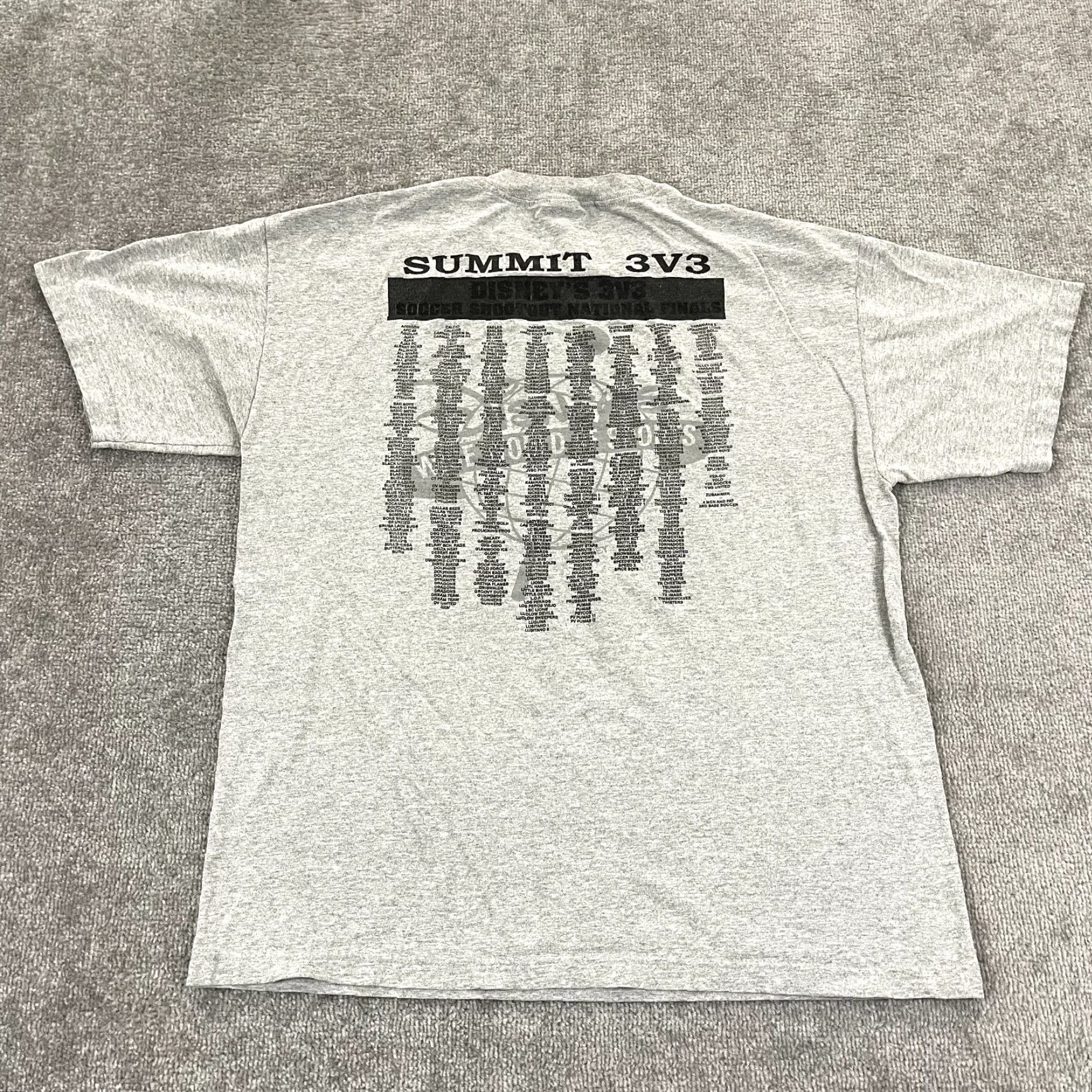 Disney VINTAGE Disney Shirt Mens XL Gray World of Sports Soccer Shootout Y2K Graphic Print Size US XL / EU 56 / 4 - 2 Thumbnail
