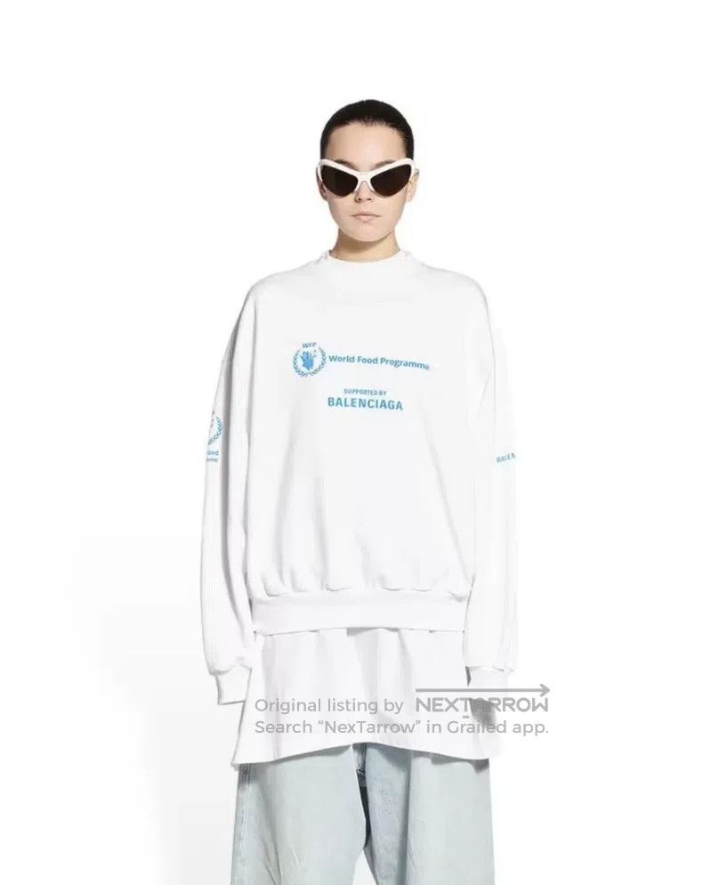 Balenciaga Balenciaga Blue lettering white sweatshirt Size US XS / EU 42 / 0 - 7 Thumbnail