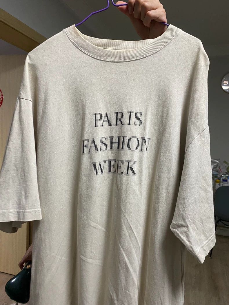 Balenciaga Balenciaga Grey blur logo Paris Fashion Week Size US XS / EU 42 / 0 - 1 Thumbnail
