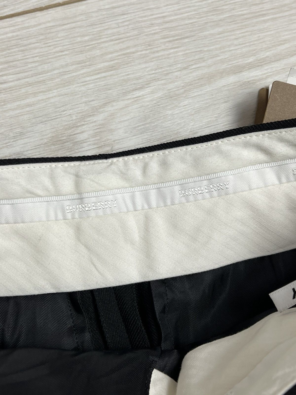 Burberry Burberry Laurel Wide-Leg Wool Trousers Black Logo Size 25" / US 0 / IT 36 - 13 Thumbnail