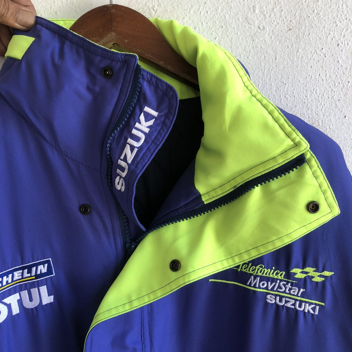 Japanese Brand SUZUKI MOVISTAR TEAM RACING jacket Size US M / EU 48-50 / 2 - 14 Thumbnail