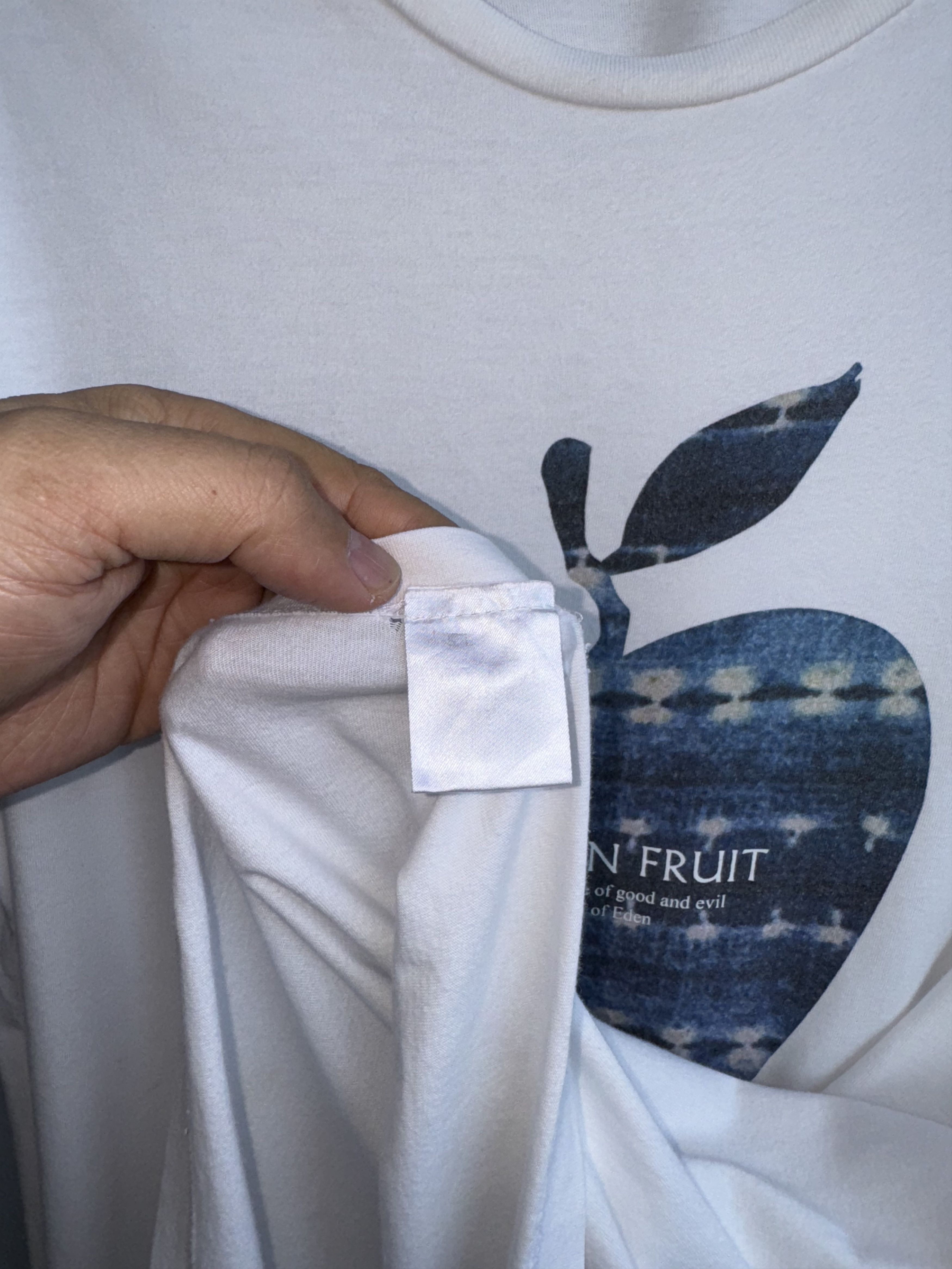 Slick Slick Apple Graphic T-shirt Size L / US 10 / IT 46 - 3 Thumbnail