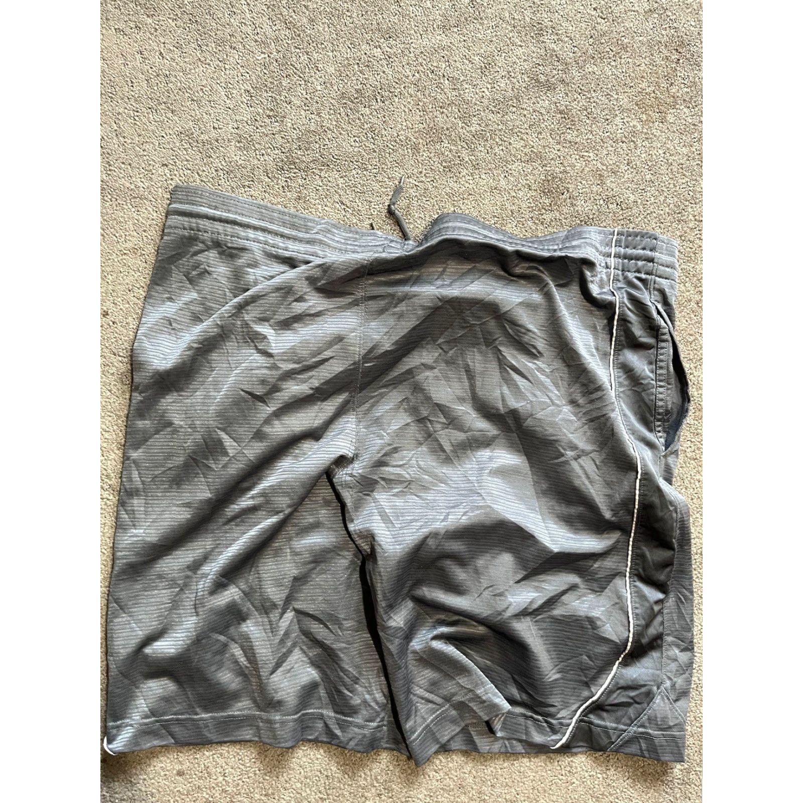 Nike VINTAGE Nike Shorts Mens Size Large Gray Basketball Athletics Size US 33 - 2 Thumbnail