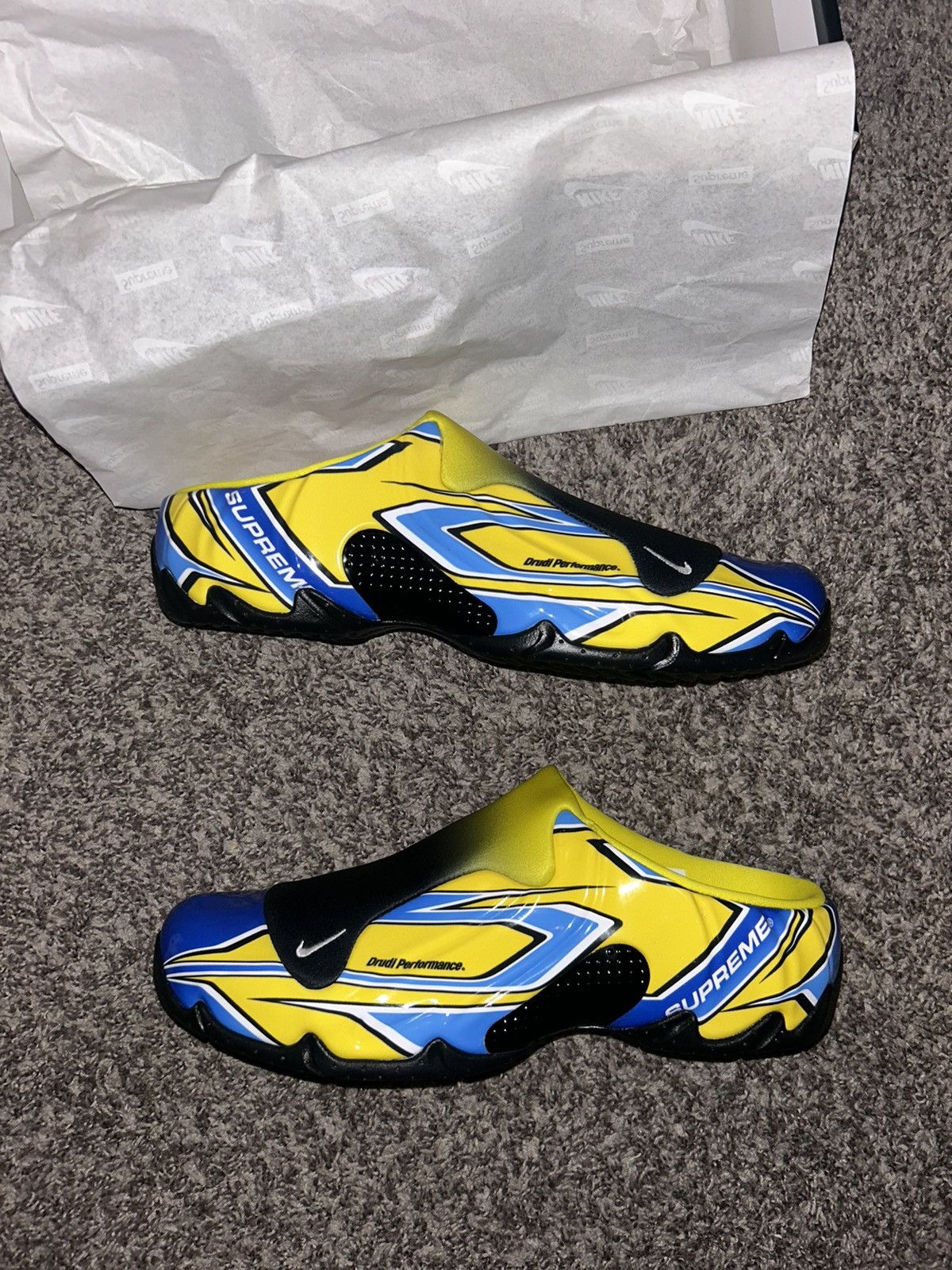 Supreme x Nike Clogposite SP Yellow/Blue 【公式通販】