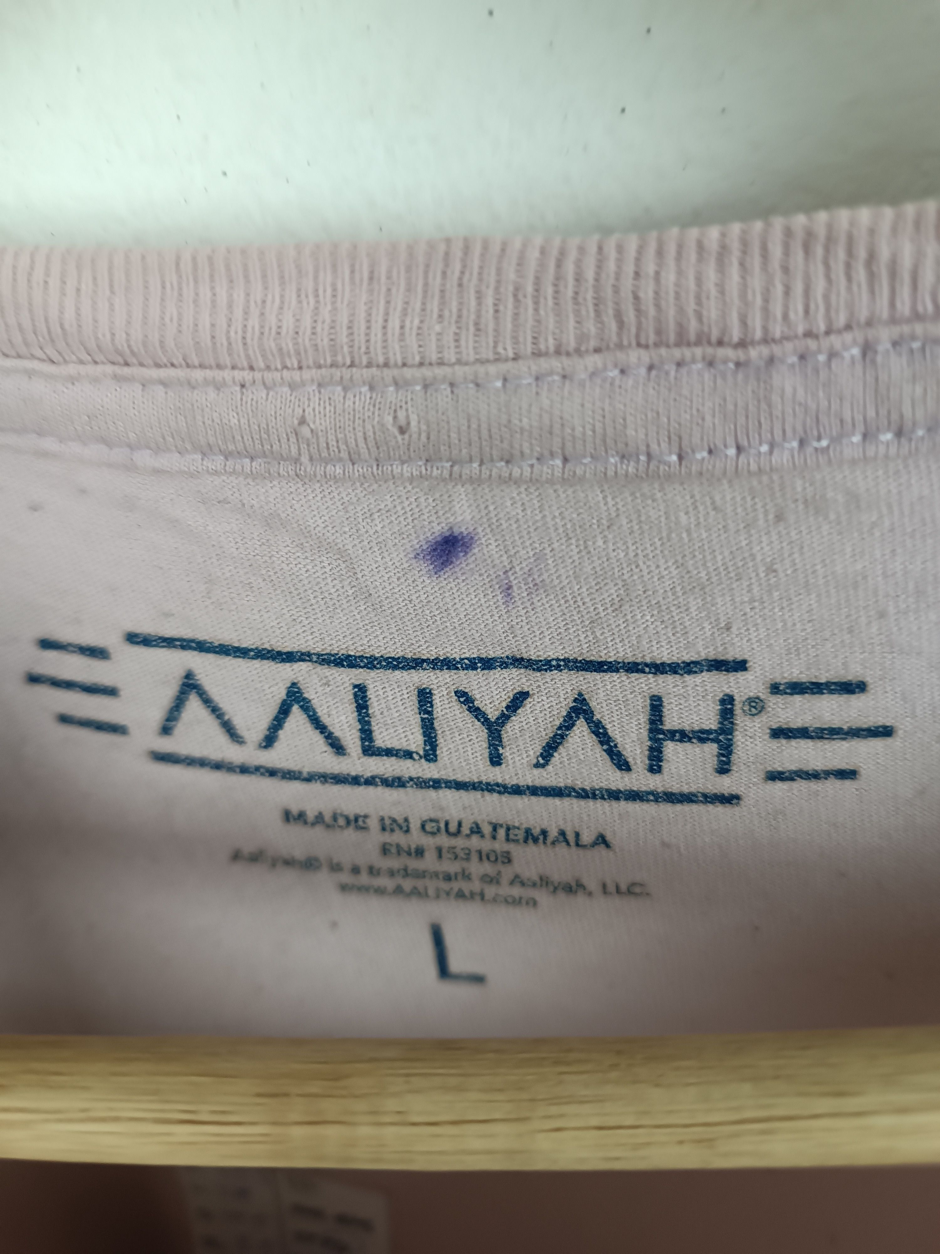 Rap Tees VINTAGE AALIYAH ROCK THE BOAT RAP TEE left eye jcole tupac Size US L / EU 52-54 / 3 - 8 Thumbnail
