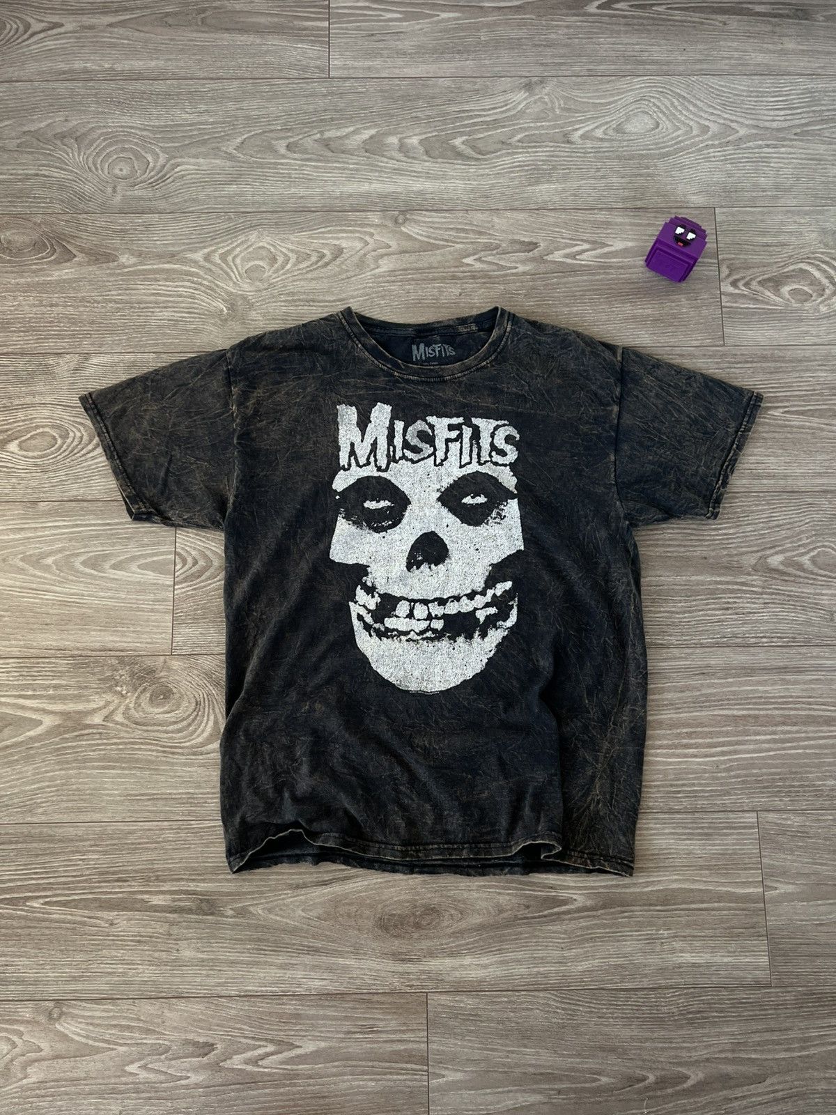 Misfits Abstract Pattern Misfits Big Logo Vintage Merch Tee Size US L / EU 52-54 / 3 - 8 Thumbnail