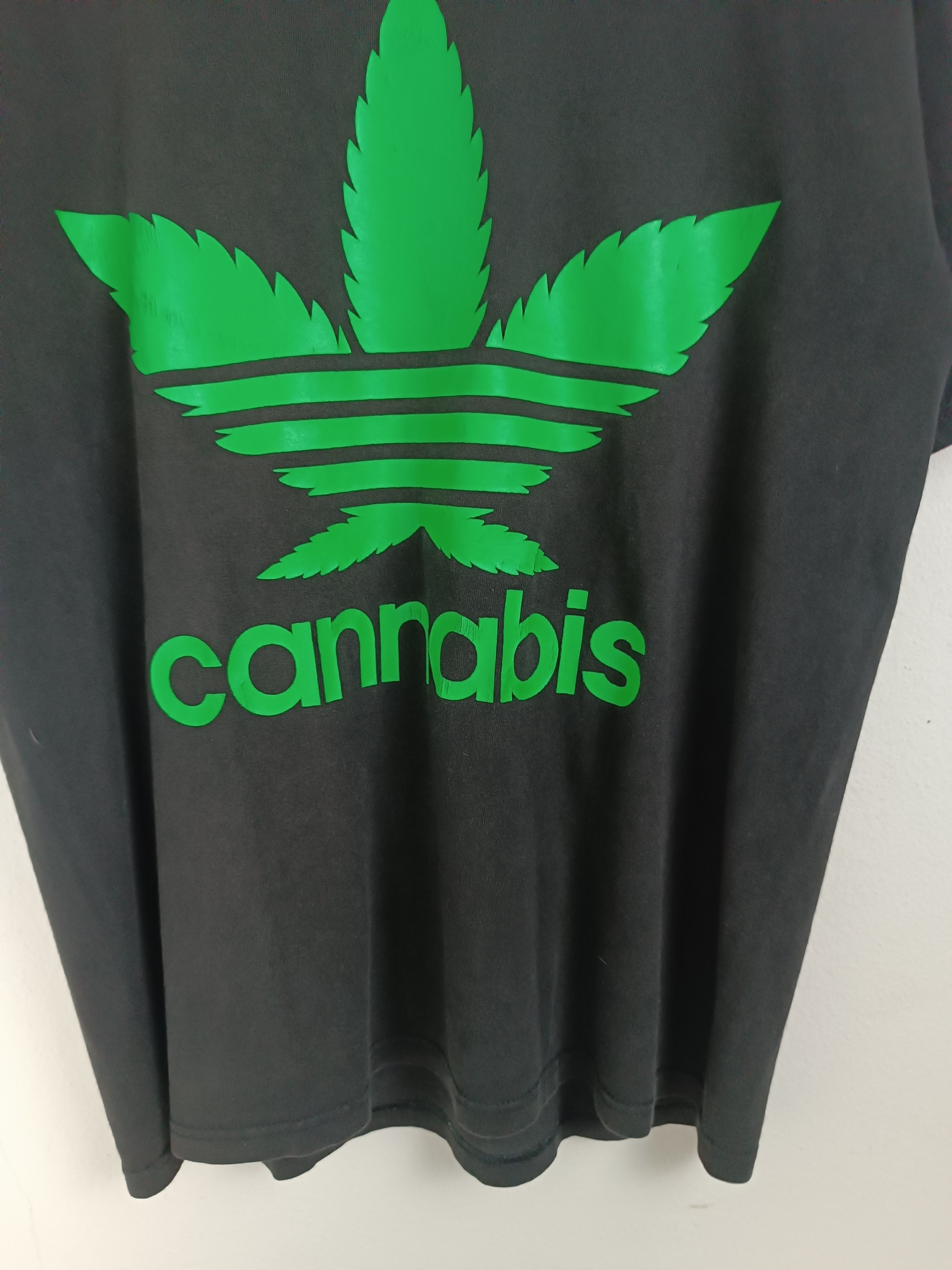 Vintage VINTAGE 2000s CANNABIS ADIDAS PARODY FUNNY HUMOR ADULTS TEE Size US M / EU 48-50 / 2 - 6 Thumbnail