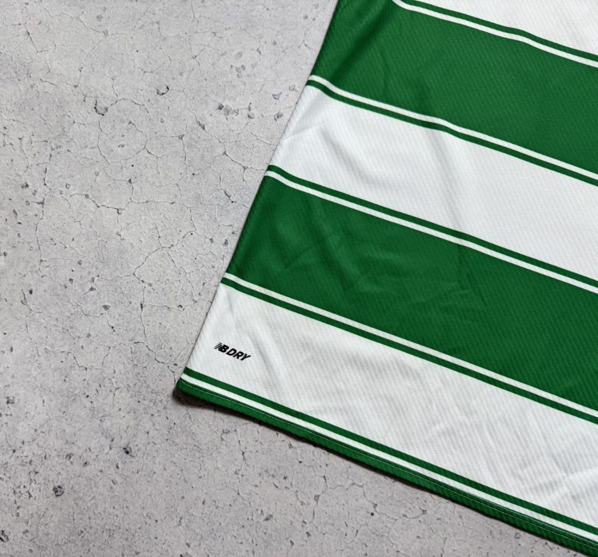 New Balance New Balance FC Celtic 2015/2016 Home Jersey Vintage Size US M / EU 48-50 / 2 - 3 Thumbnail