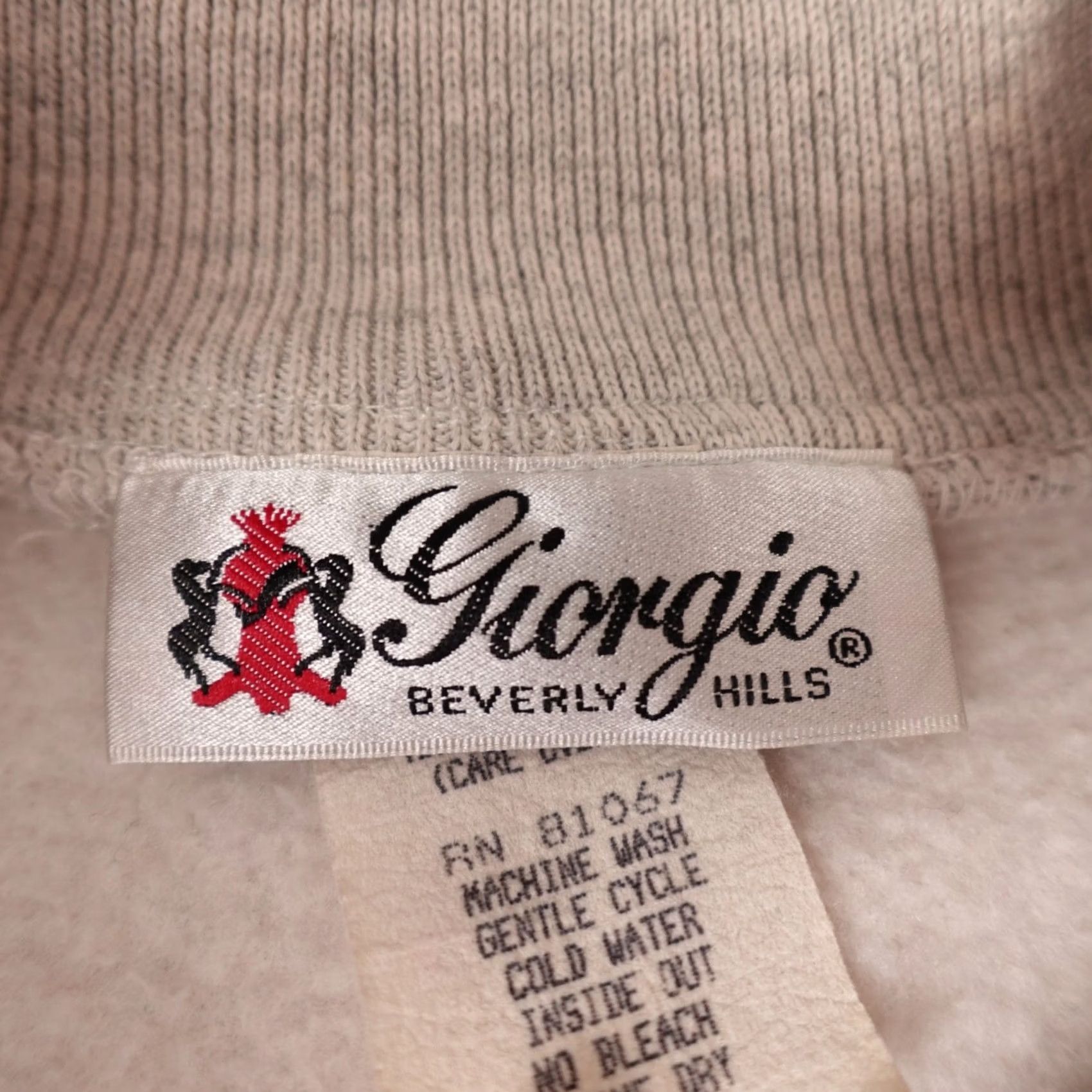 Vintage VINTAGE Giorgio Beverly Hills Sweatshirt Womens L Gray Horse Crest Collared Pullover Size L / US 10 / IT 46 - 2 Thumbnail