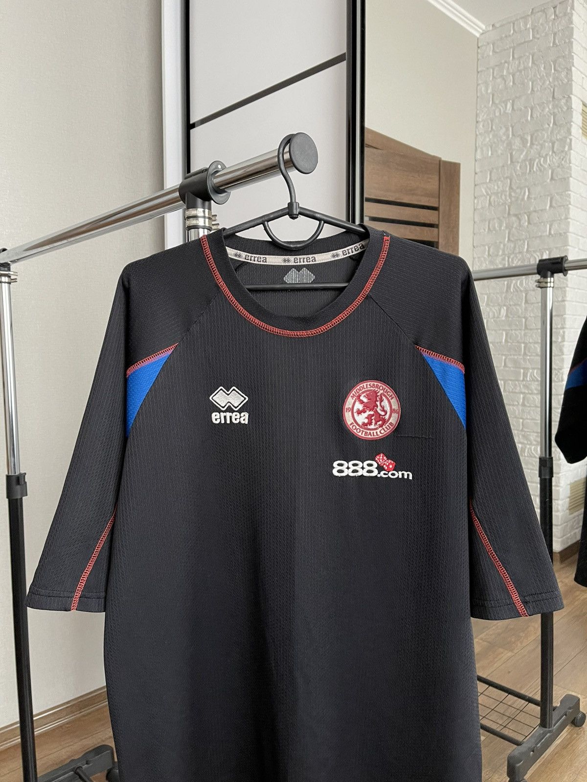 Vintage 2006/2007 Errea Middlesbrough Vintage Soccer Training Jersey Size US XL / EU 56 / 4 - 5 Thumbnail