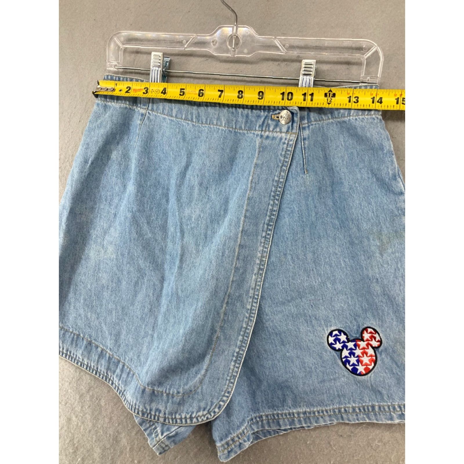 Mickey Unlimited Mickey Unlimited Women's Skort 11 Blue Denim Embroidered Casual 90s Cartoon Size 32" / US 10 / IT 46 - 2 Thumbnail