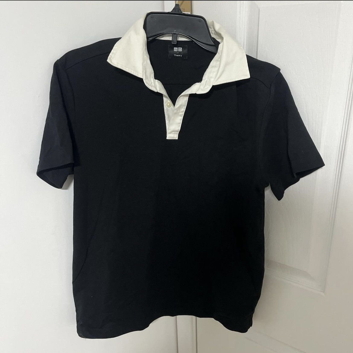 Uniqlo UNIQLO x theory polo shirt Size US M / EU 48-50 / 2 - 1 Thumbnail