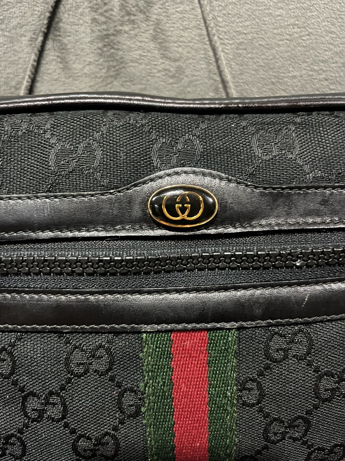 Gucci Authentic GUCCI Vintage Crossbody Bag Size ONE SIZE - 7 Thumbnail