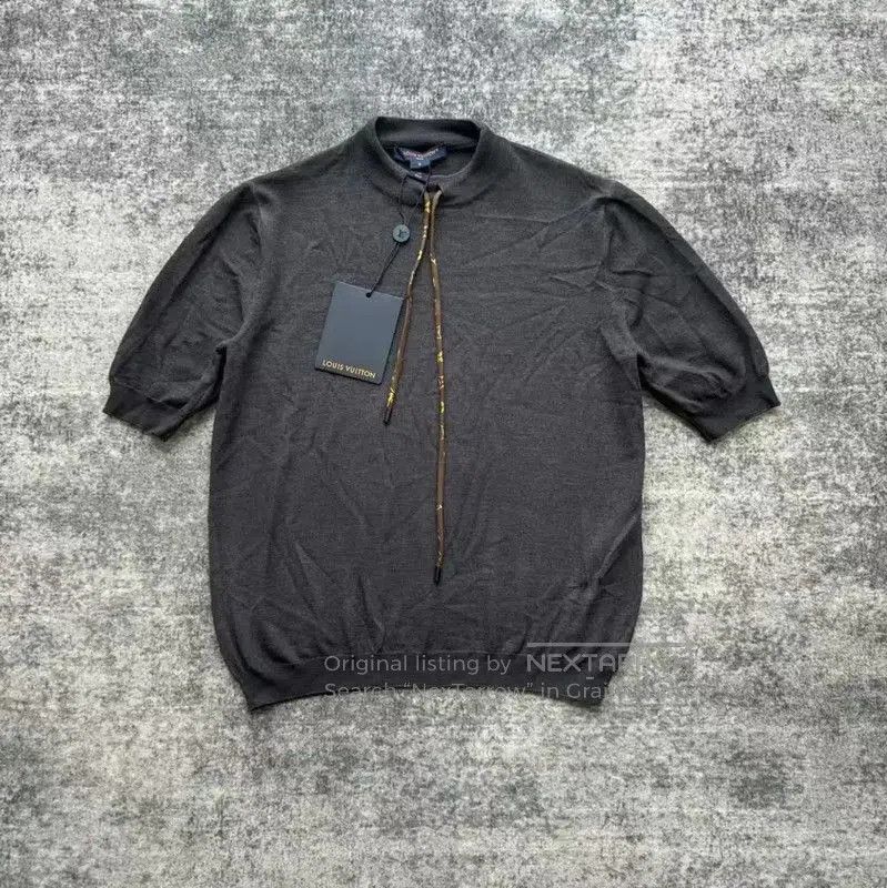Louis Vuitton Louis Vuitton Black Women's T. Size S / US 4 / IT 40 - 1 Thumbnail