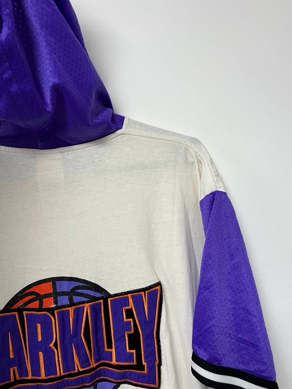 Nike Vintage 90s Phoenix Suns Charles Barkley T shirt Nba Nike L Size US L / EU 52-54 / 3 - 17 Thumbnail