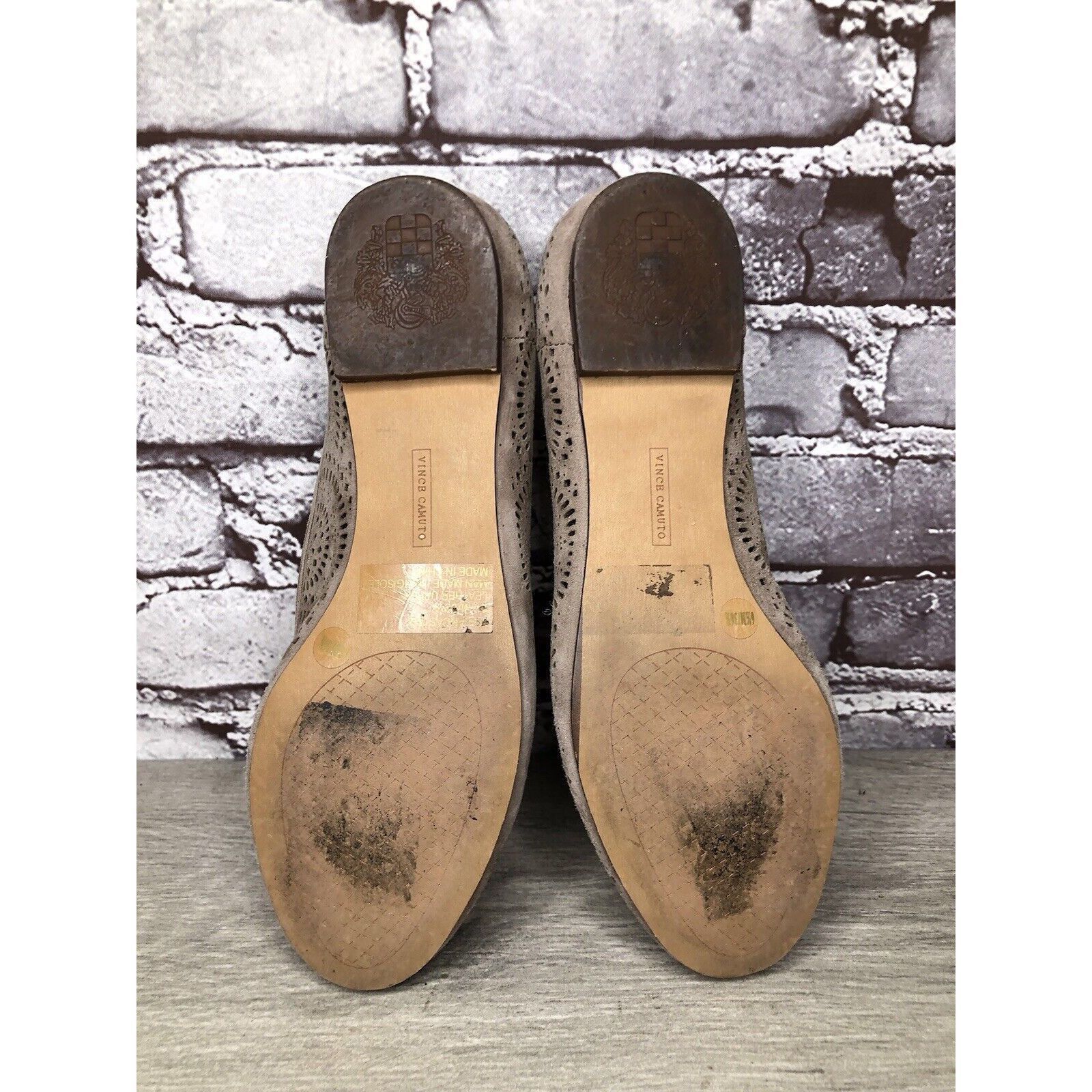 Vince Camuto Vince Camuto Lancaster Taupe Suede Perforated Flats Women’s Size US 6.5 / IT 36.5 - 7 Thumbnail