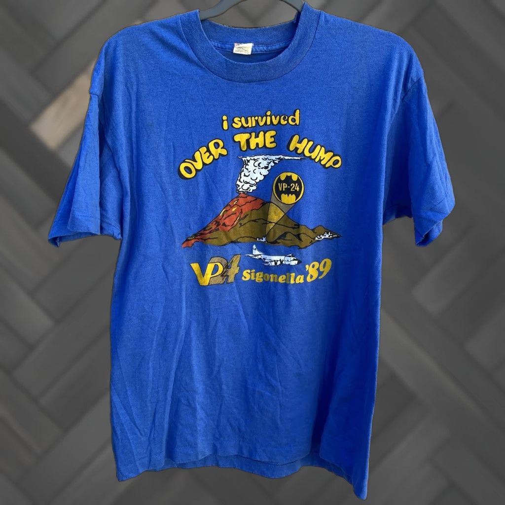 Vintage VINTAGE Screen Stars T-Shirt Navy VP-24 80s 89 Battle Hat 1800s? Size US XL / EU 56 / 4 - 1 Thumbnail