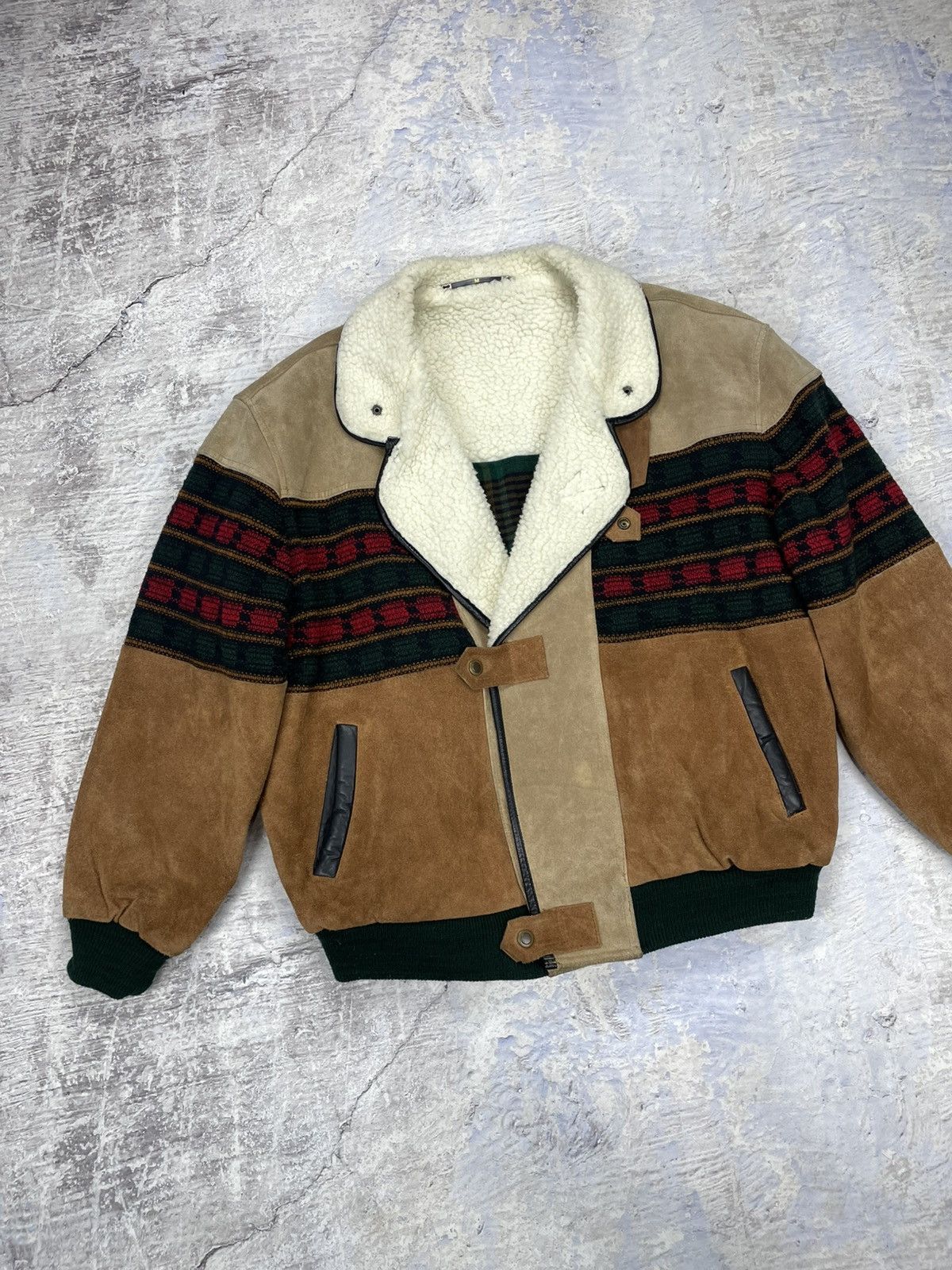 Vintage C&A Navajo Aztek Print jacket sheep skin suede Size US M / EU 48-50 / 2 - 2 Thumbnail