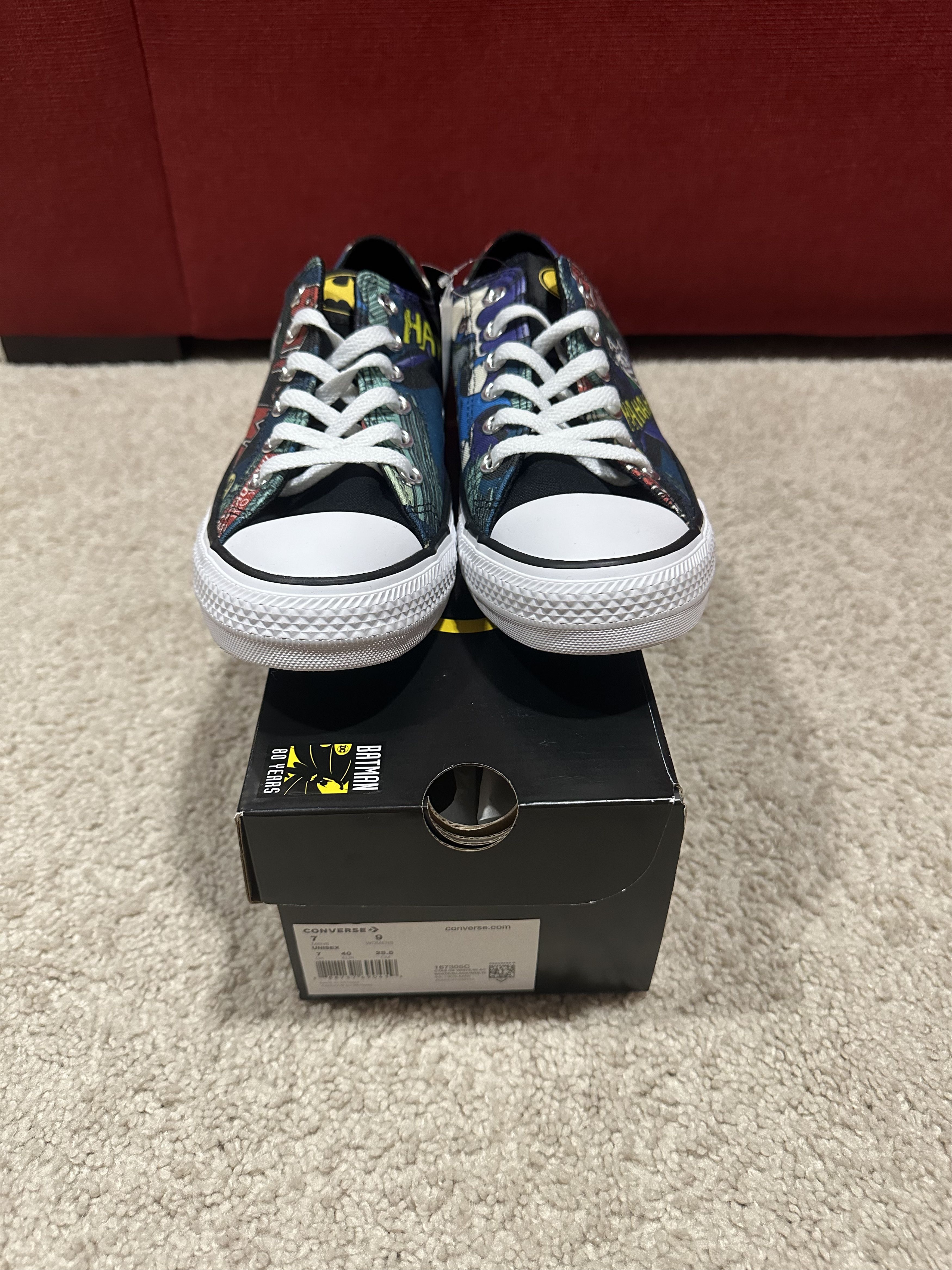 Converse Batman x Converse Chuck Taylor Low 80th Anniversary-Joker Size US 7 / EU 40 - 1 Thumbnail