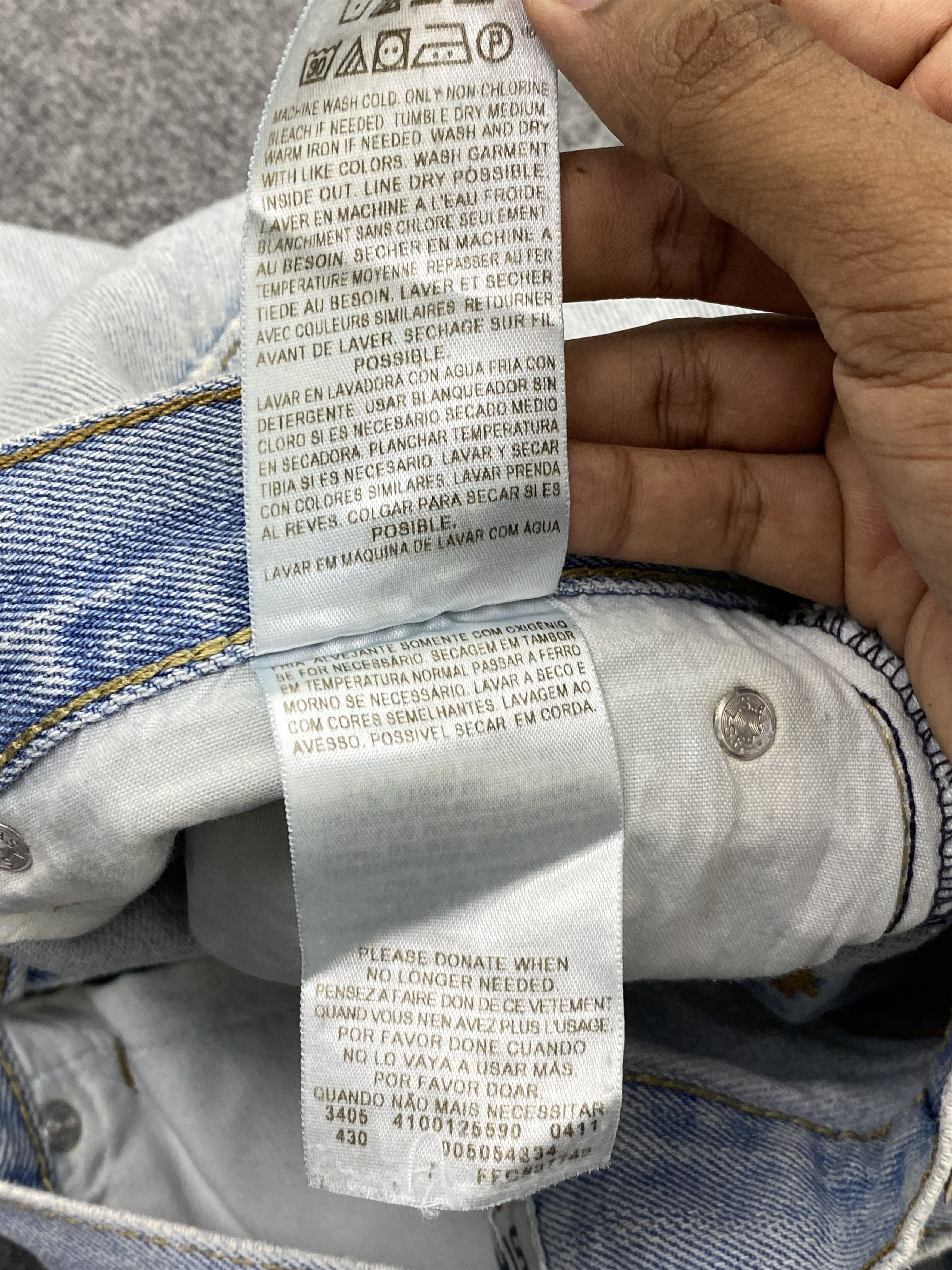 Levi's × Vintage Distressed Vintage Levis 505 Light Wash Jeans DP2682 Size US 31 - 14 Thumbnail