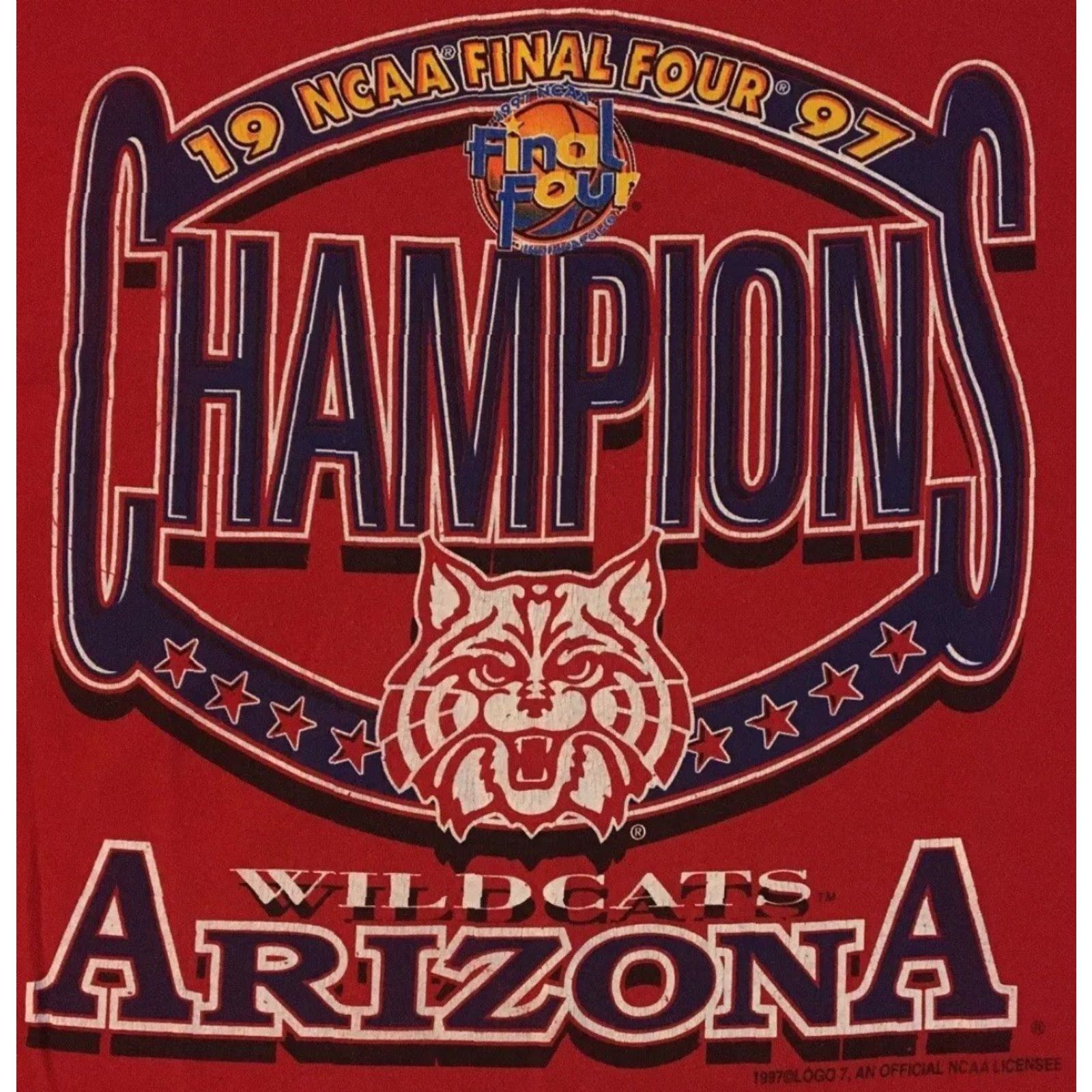 Vintage VINTAGE Arizona Wildcats Shirt L Men Red 90s College Grunge Final Four Champion University of Arizona Track & Field USA USA Theme Graphic Tee Size US L / EU 52-54 / 3 - 2 Thumbnail