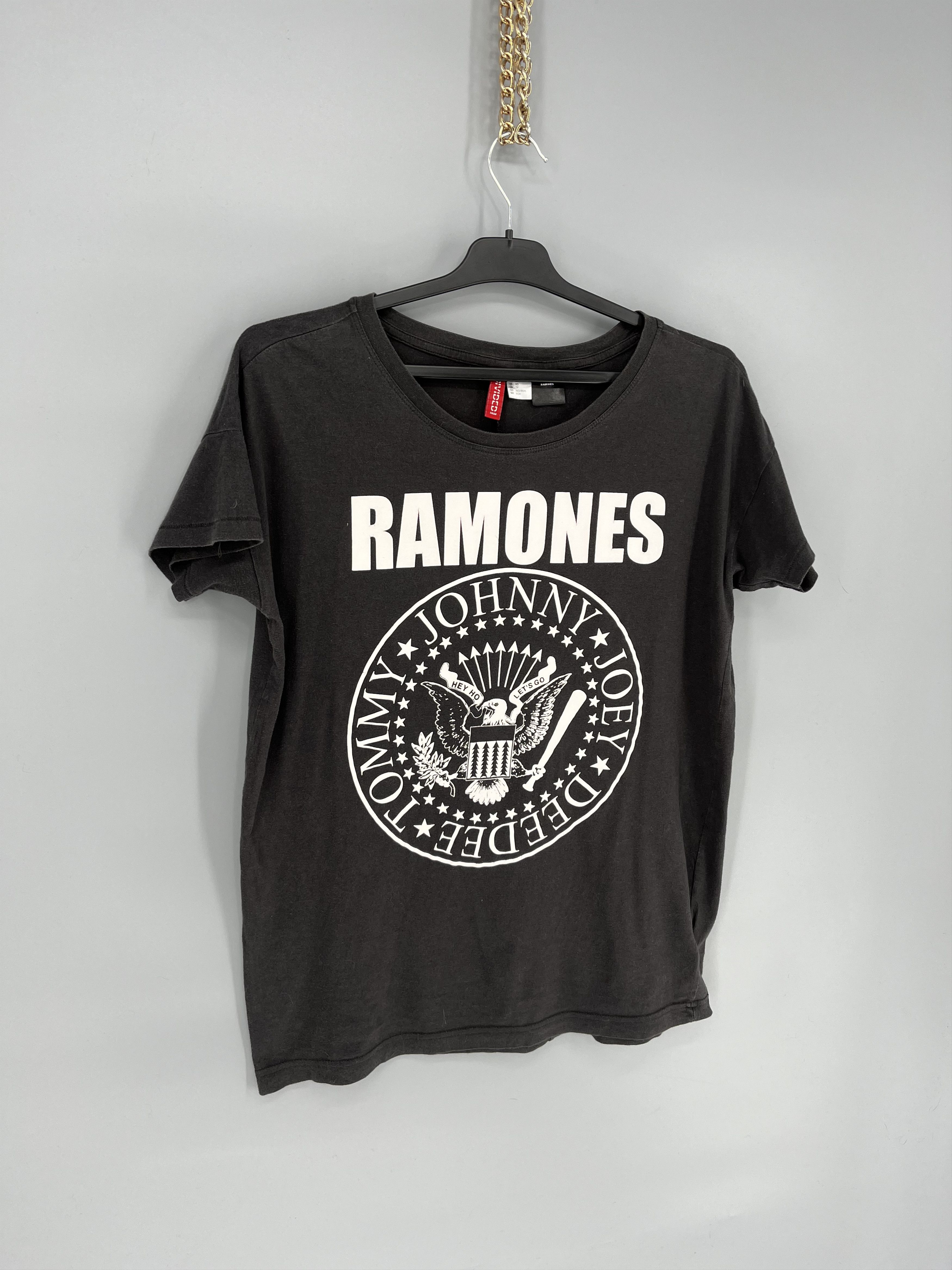 Band Tees Vintage Ramones "Johnny Joe Deed Tommy" Graphic Oversize Size XS / US 0-2 / IT 36-38 - 2 Thumbnail
