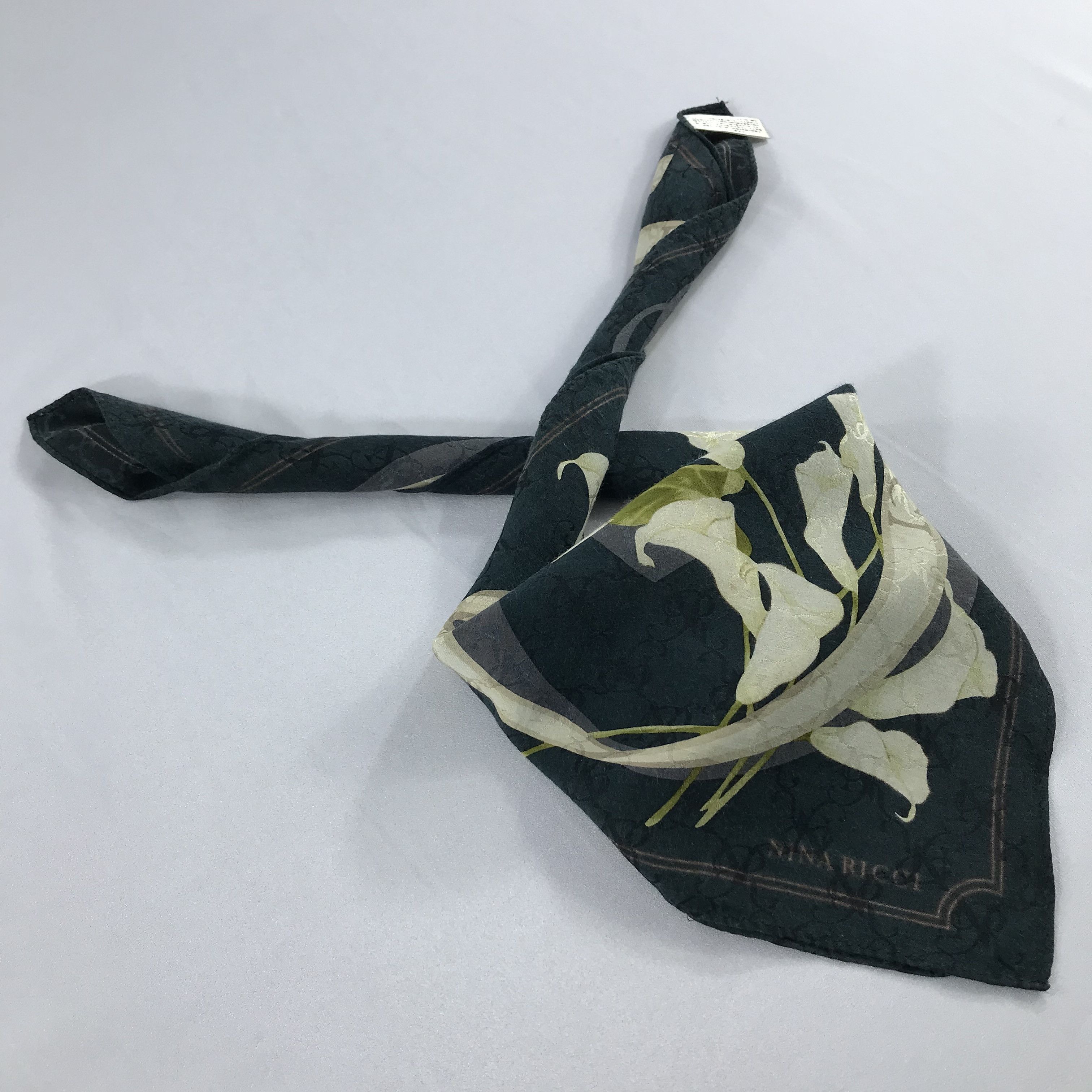 Nina Ricci × Vintage Nina Ricci Bandana / Handkerchief / Neckerchief -S1995 Size ONE SIZE - 4 Thumbnail