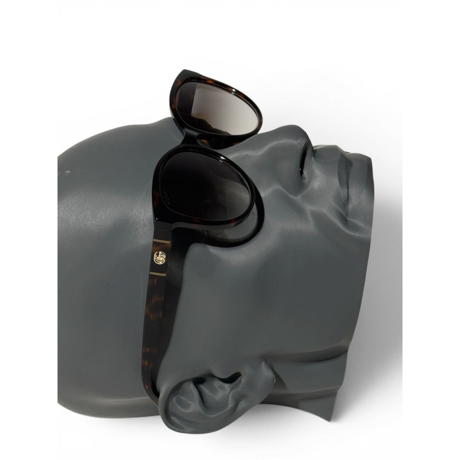 Gucci Gucci Oversized Cat Eye Sunglasses Size ONE SIZE - 3 Thumbnail