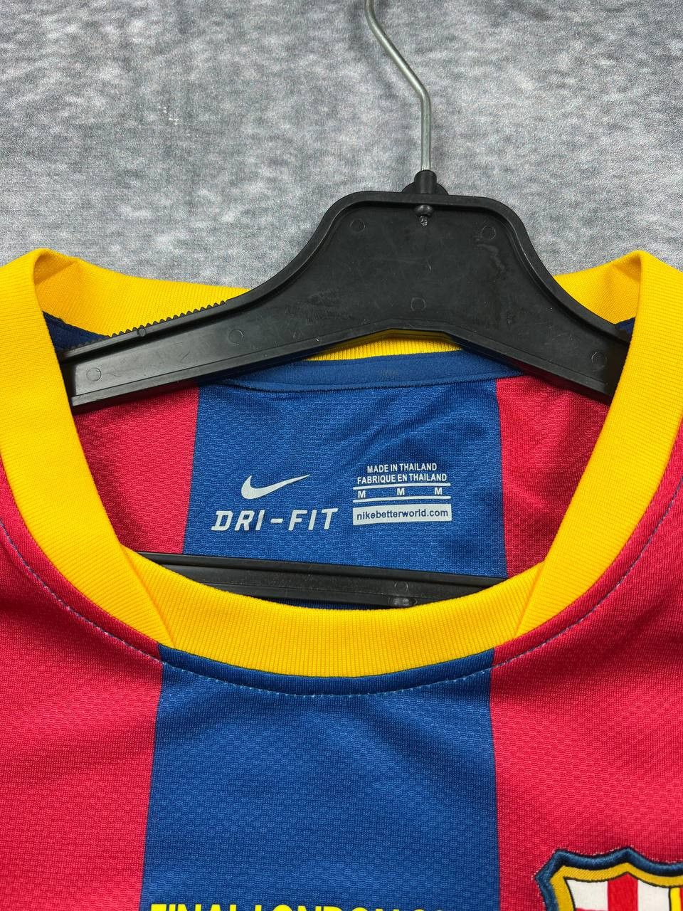 Nike Nike F.C Barcelona #11 Neymar JR Size US M / EU 48-50 / 2 - 11 Thumbnail