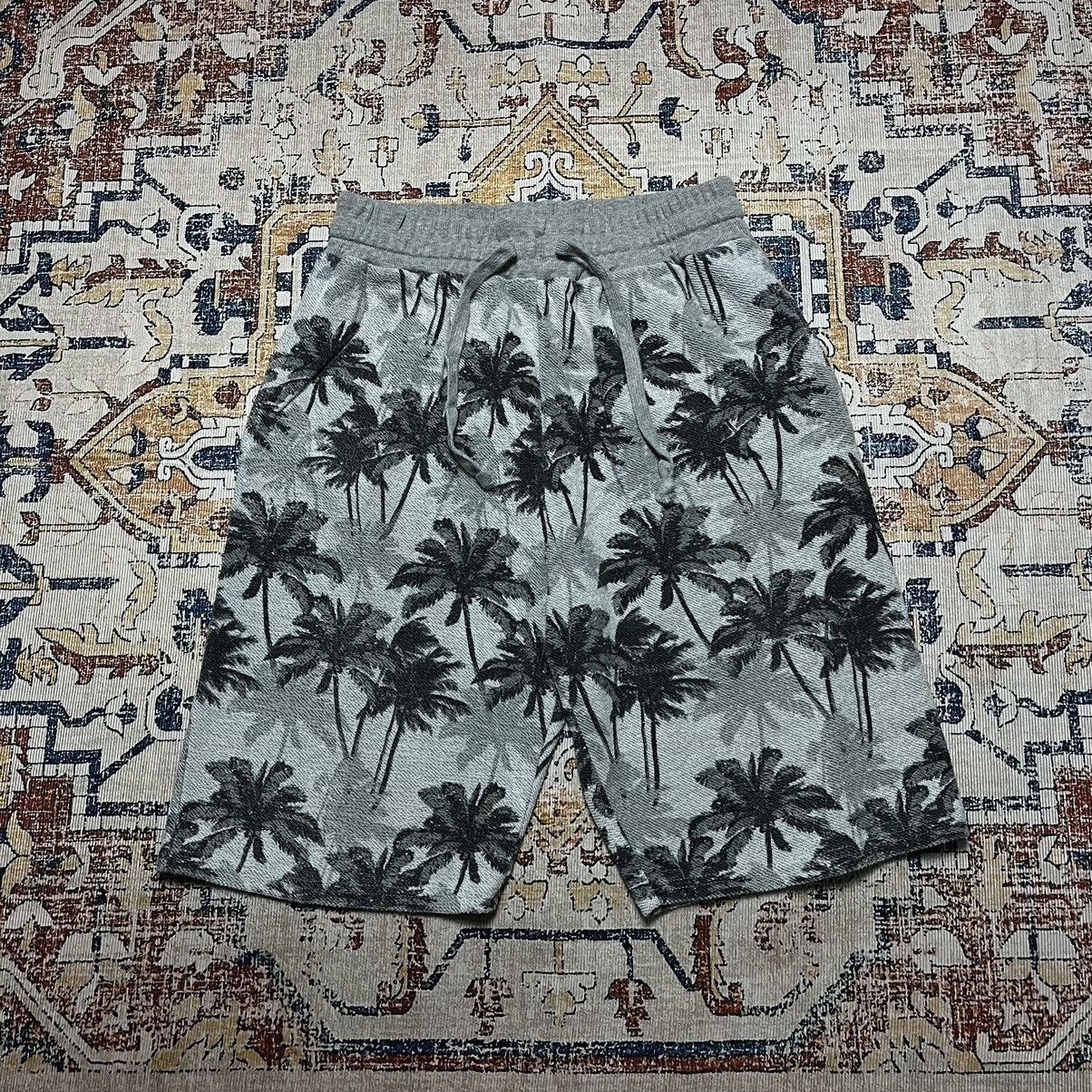 Japanese Brand Relaxed short pants coconut fleece japanese brand Size US 36 / EU 52 - 2 Thumbnail