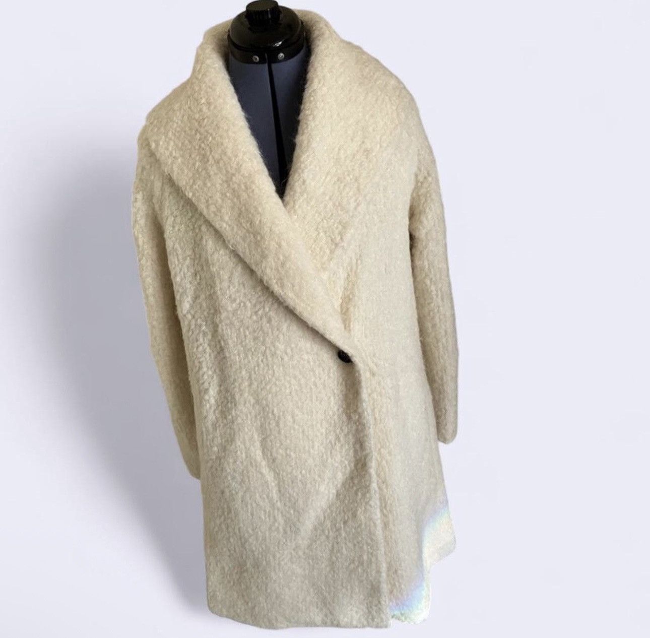 Vince Vince $825 Fuzzy Knit Boucle Car Coat in Winter White Sz M Size M / US 6-8 / IT 42-44 - 4 Thumbnail